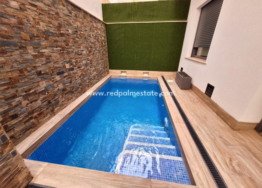 Videresalg - Leiligheter -
Torrevieja