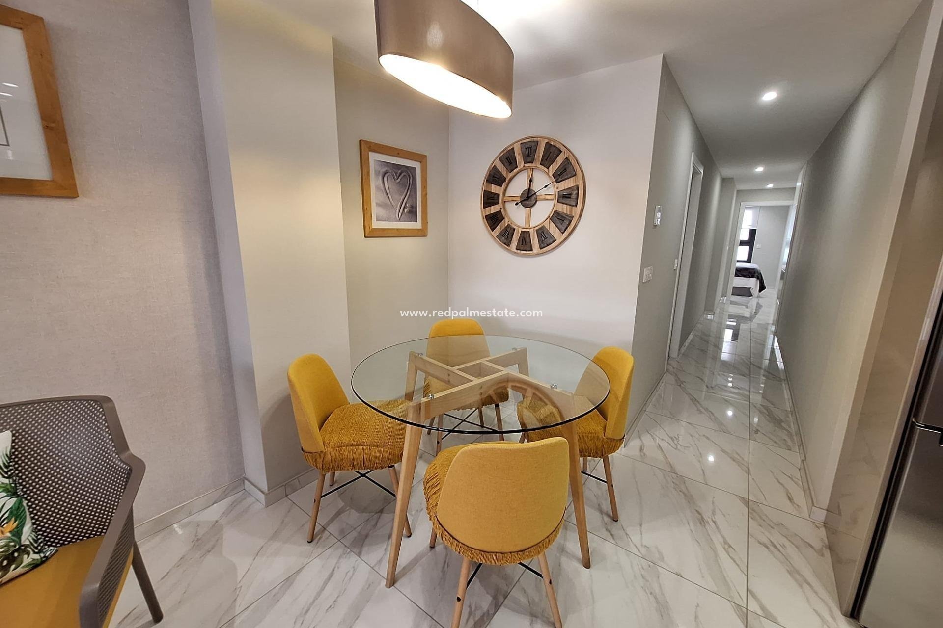 Videresalg - Leiligheter -
Torrevieja