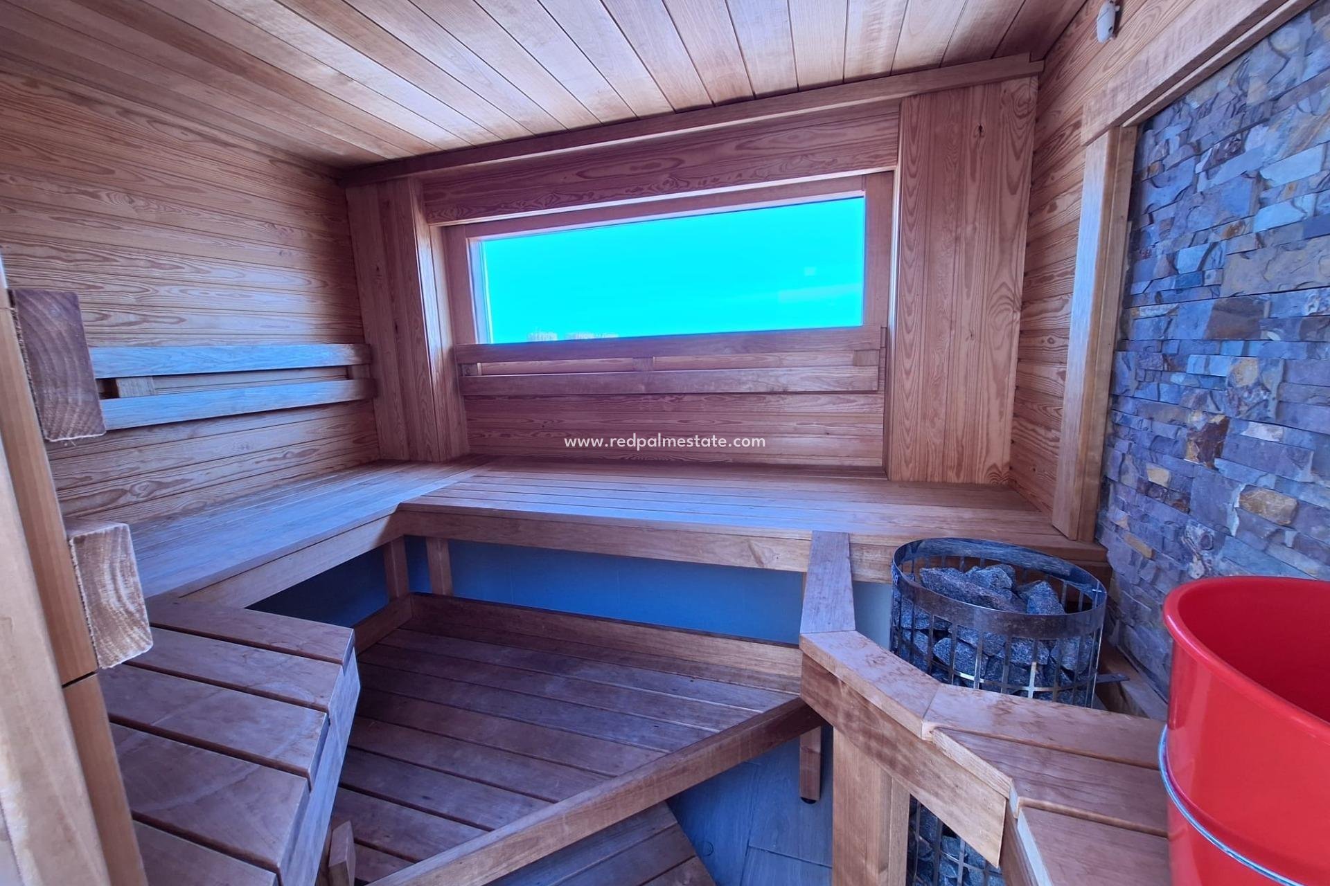 Videresalg - Leiligheter -
Torrevieja