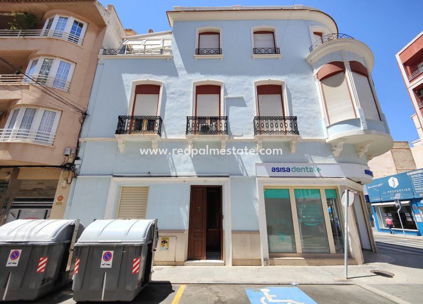 Videresalg - Leiligheter -
Torrevieja