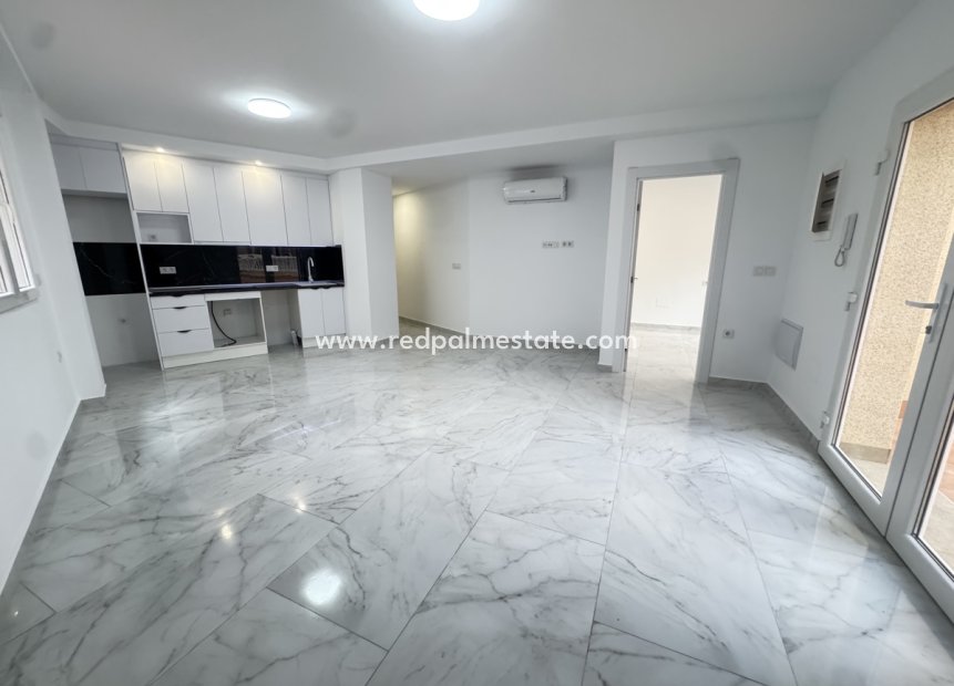 Videresalg - Leiligheter -
Torrevieja