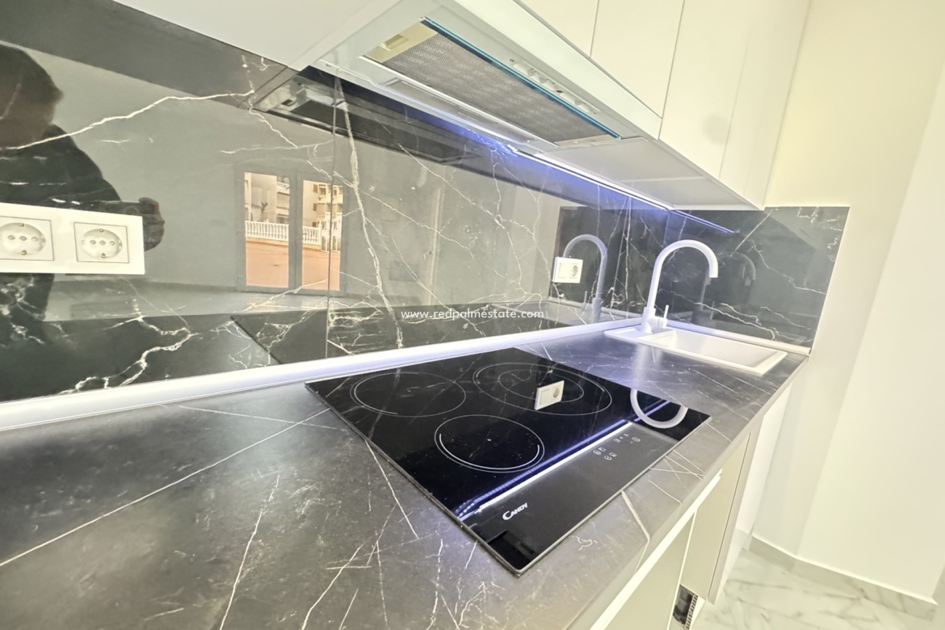 Videresalg - Leiligheter -
Torrevieja