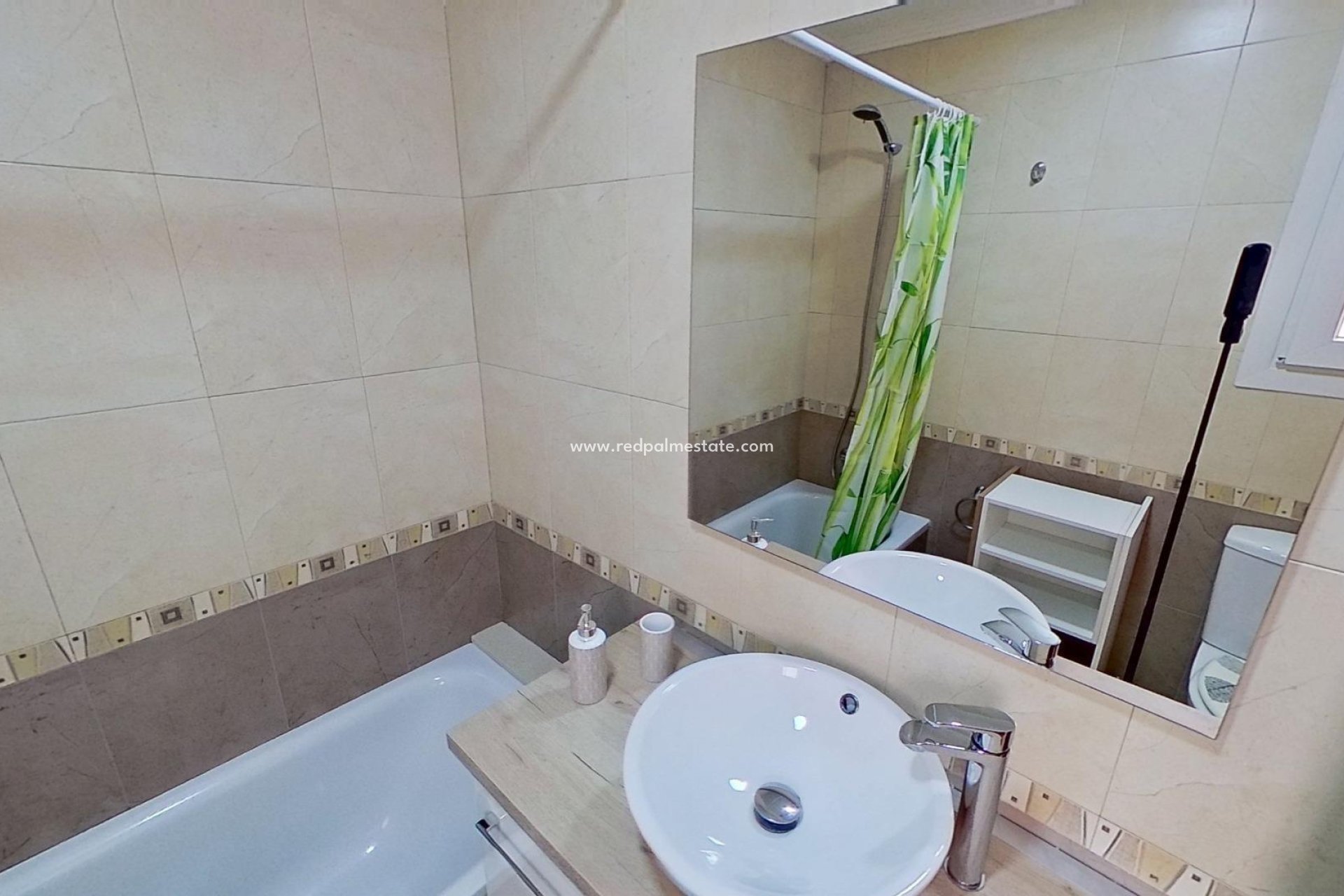 Videresalg - Leiligheter -
Torrevieja