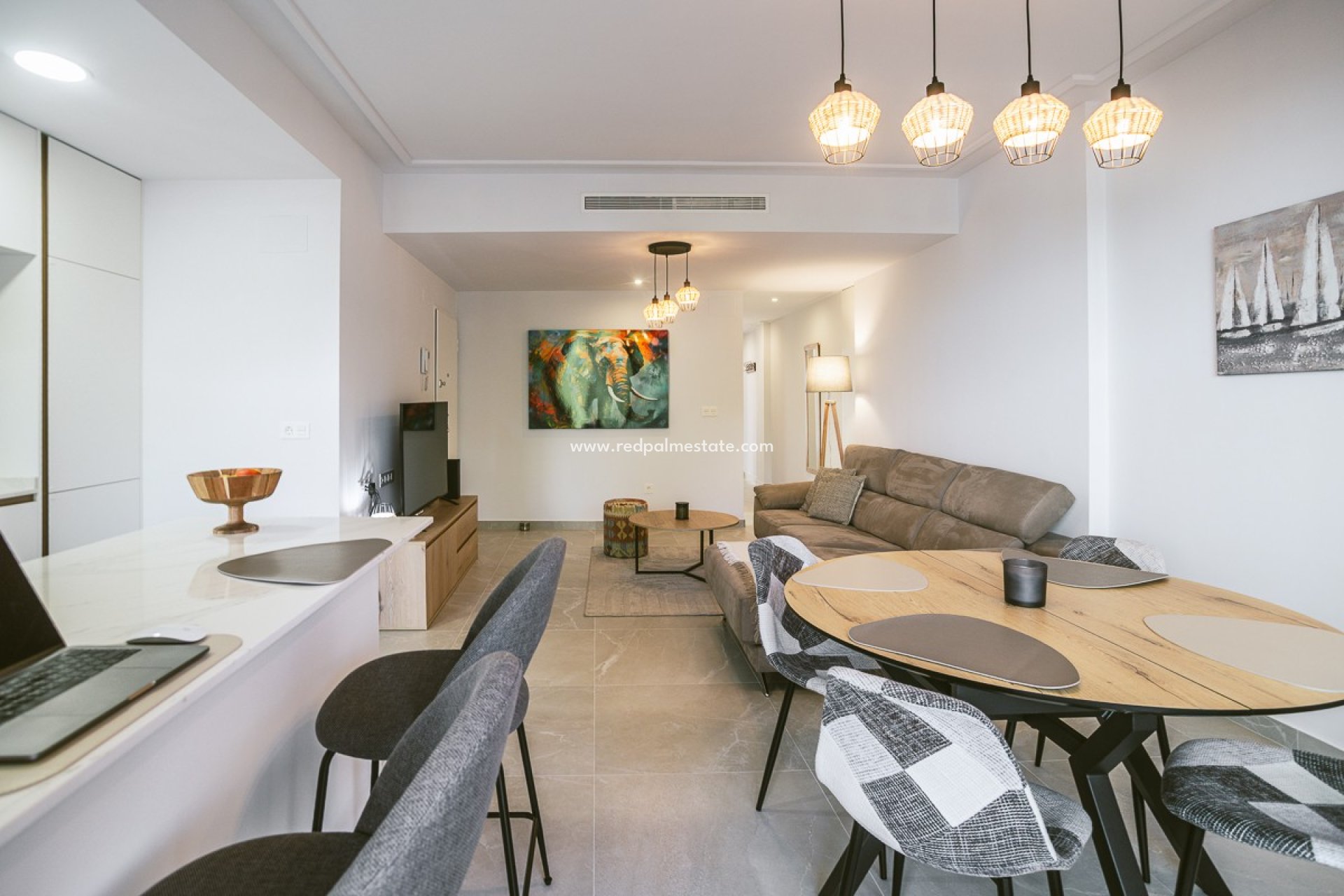 Videresalg - Leiligheter -
Torrevieja