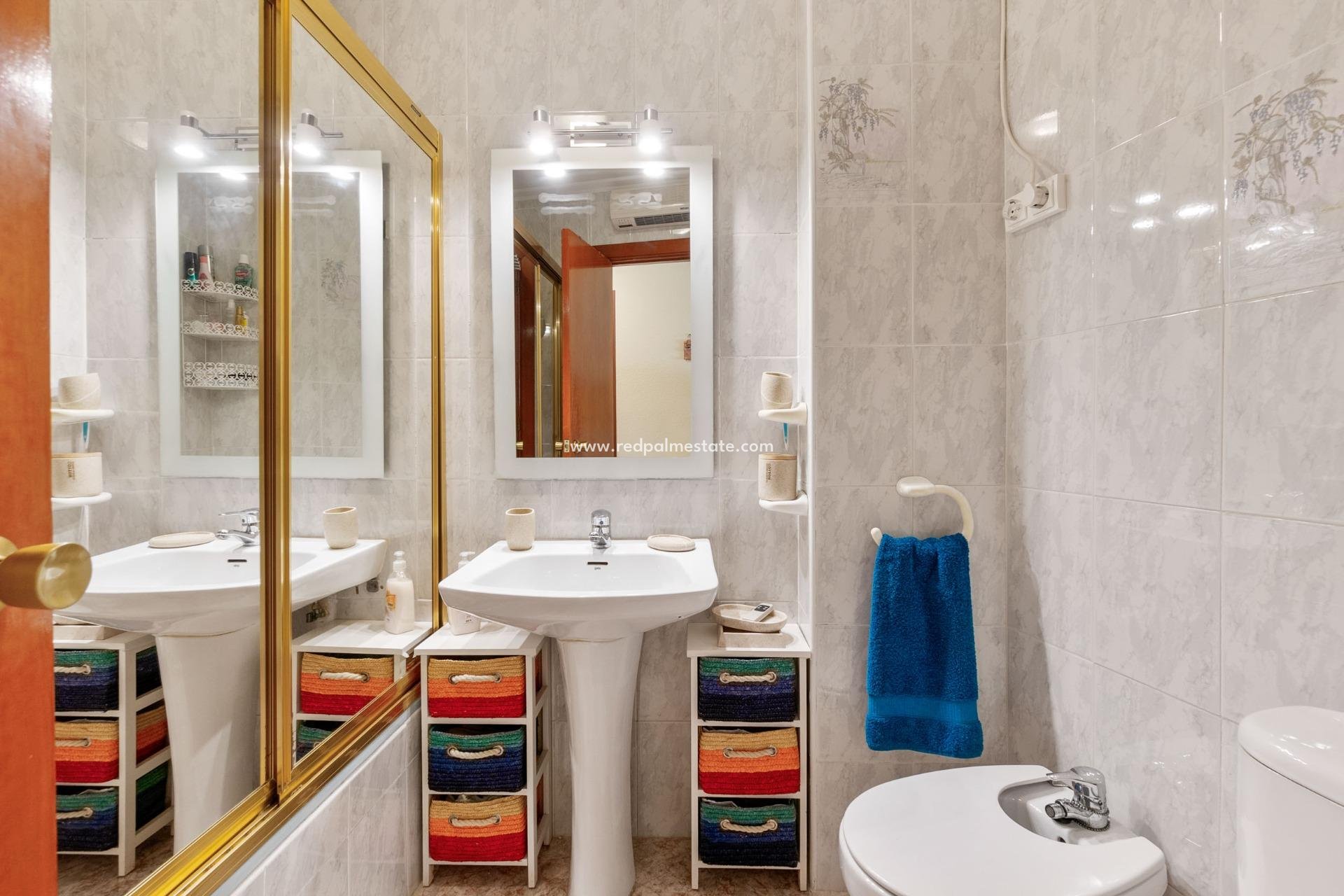 Videresalg - Leiligheter -
Torrevieja