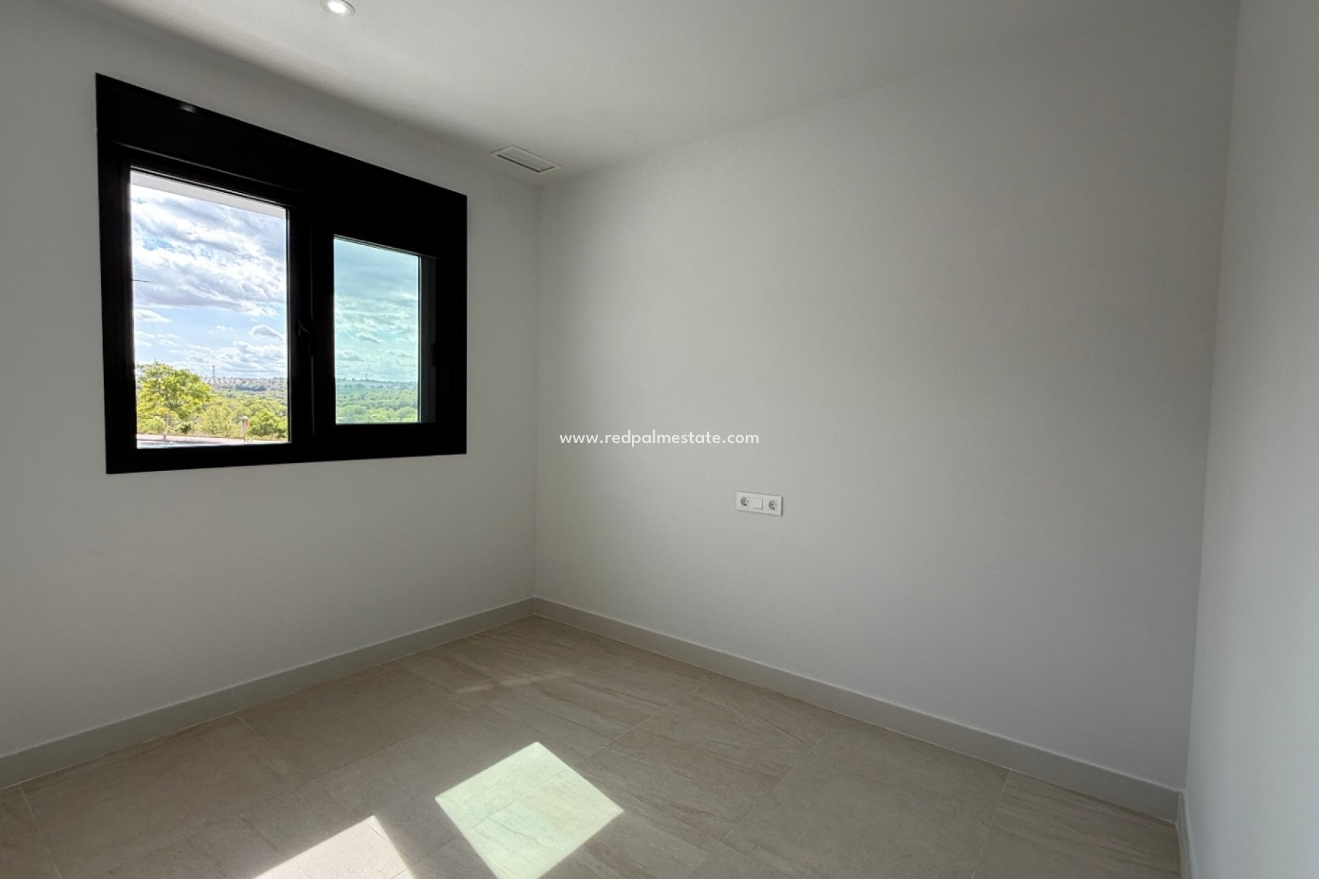 Videresalg - Leiligheter -
Torrevieja