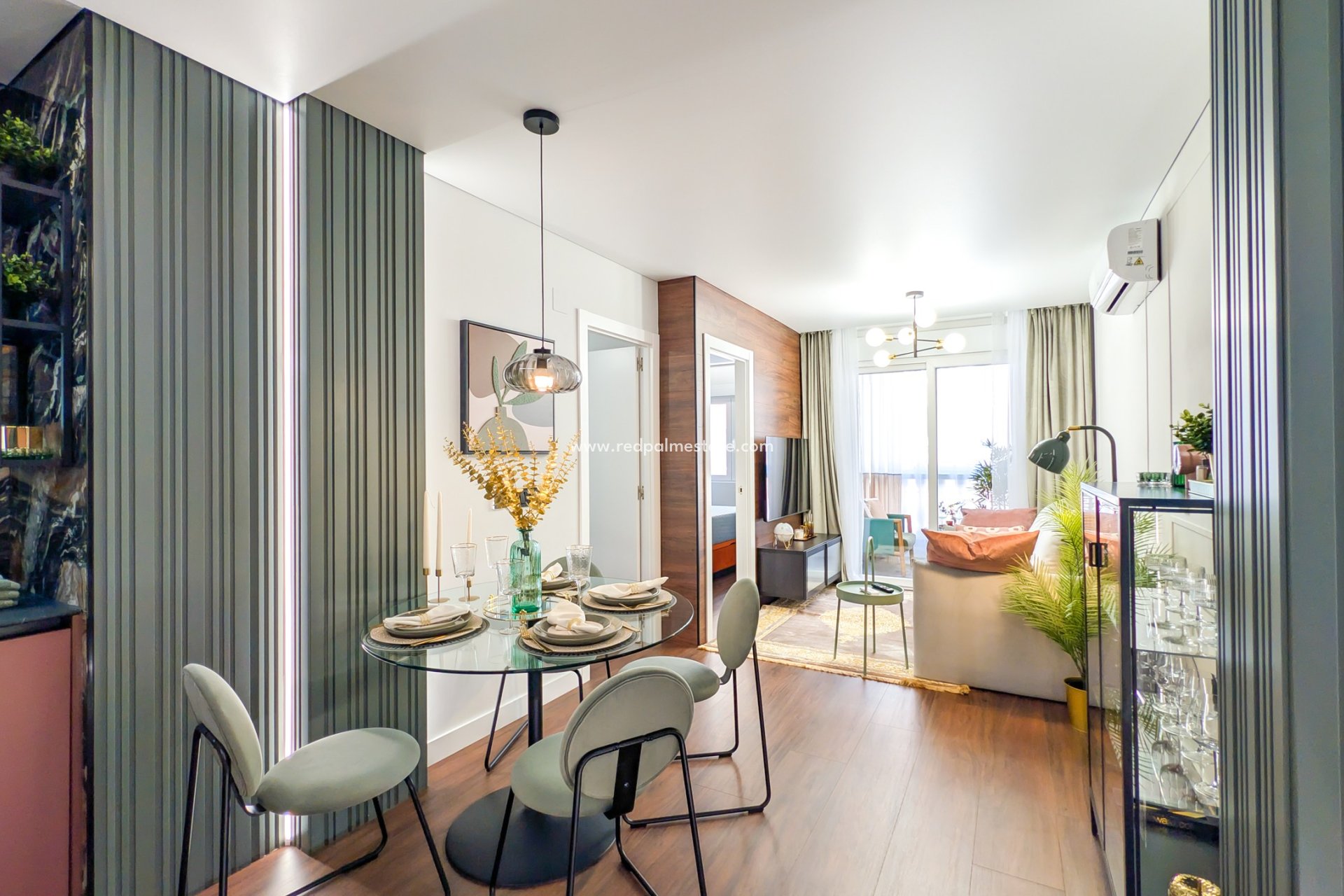 Videresalg - Leiligheter -
Torrevieja