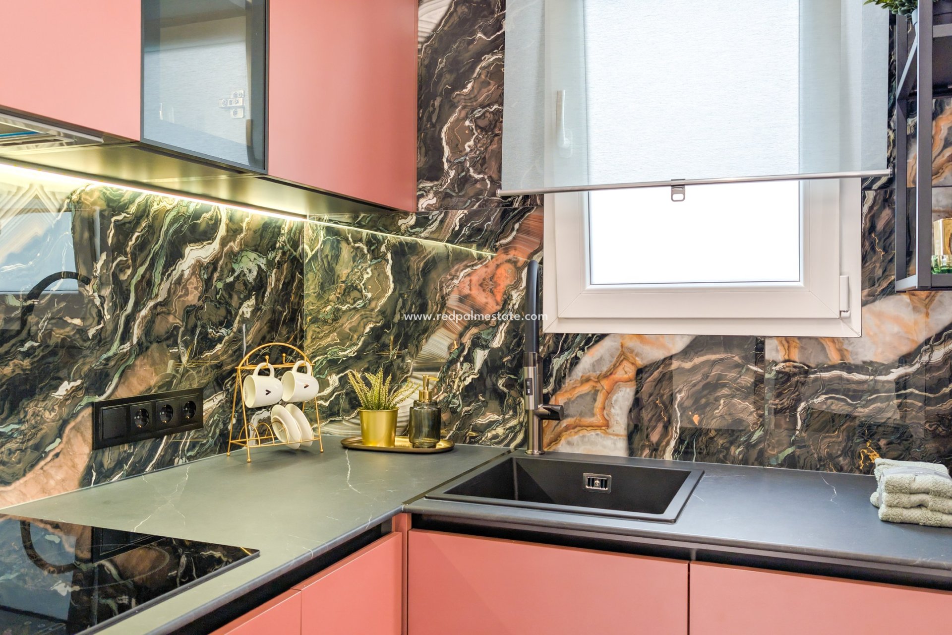 Videresalg - Leiligheter -
Torrevieja