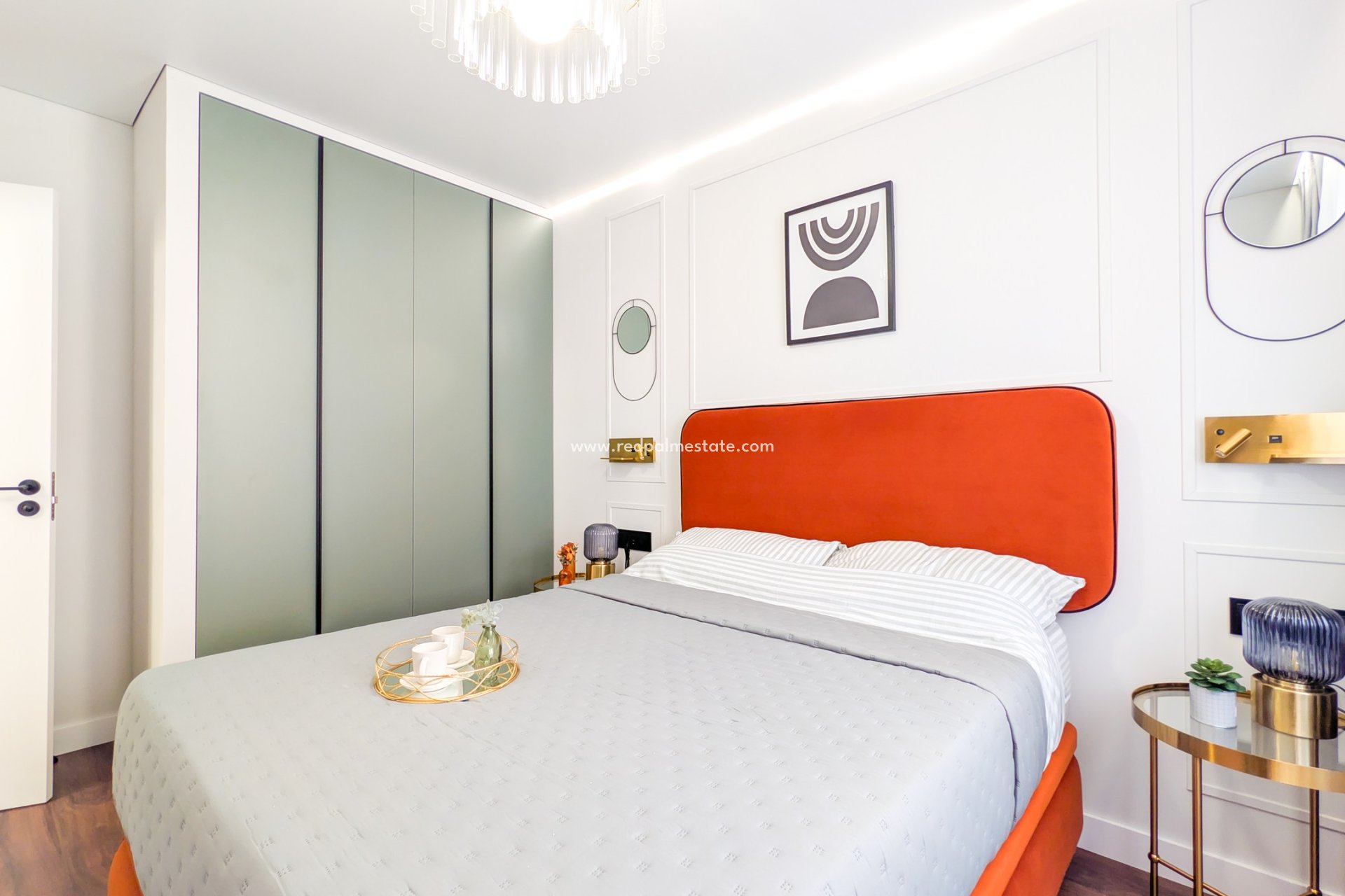 Videresalg - Leiligheter -
Torrevieja