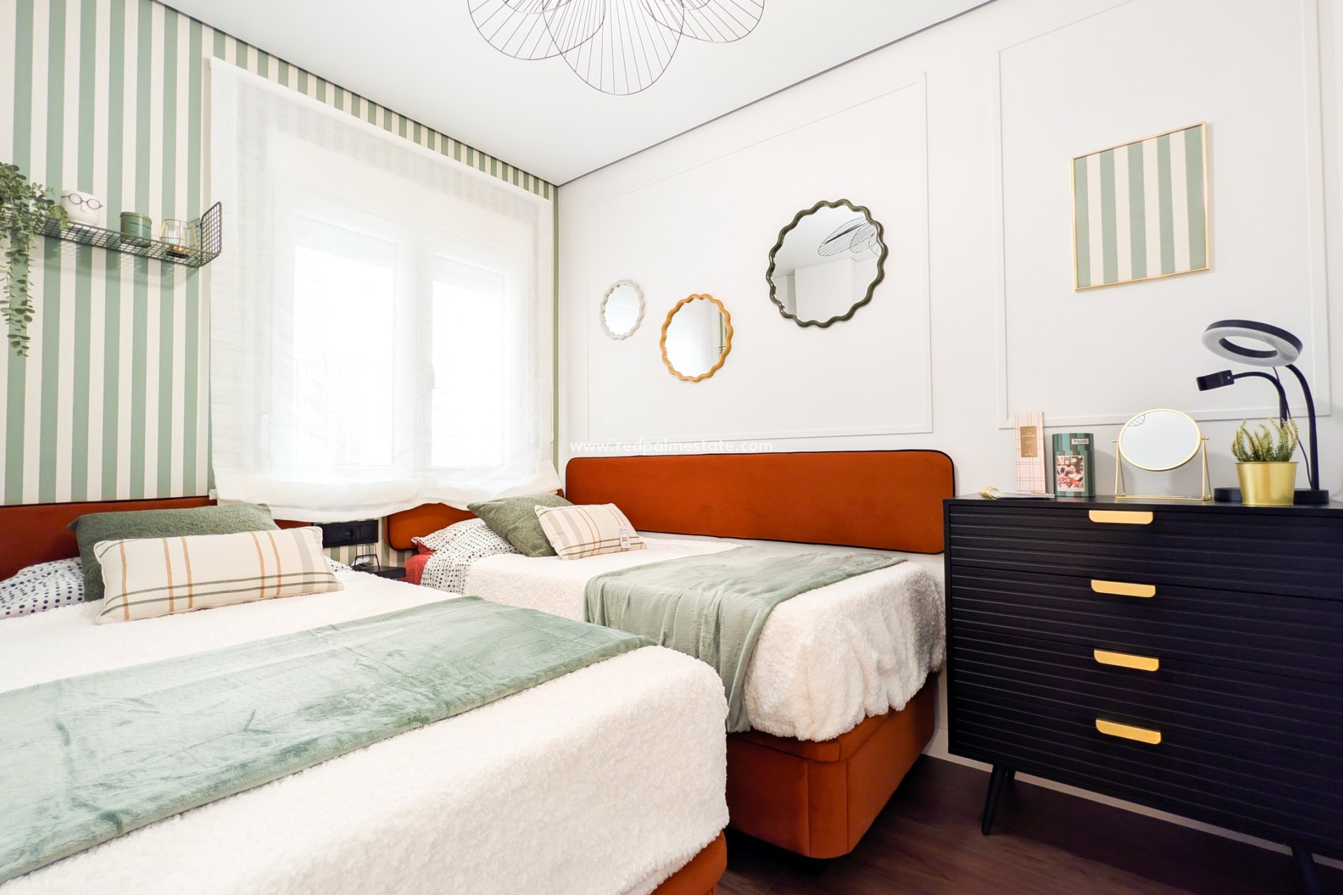 Videresalg - Leiligheter -
Torrevieja