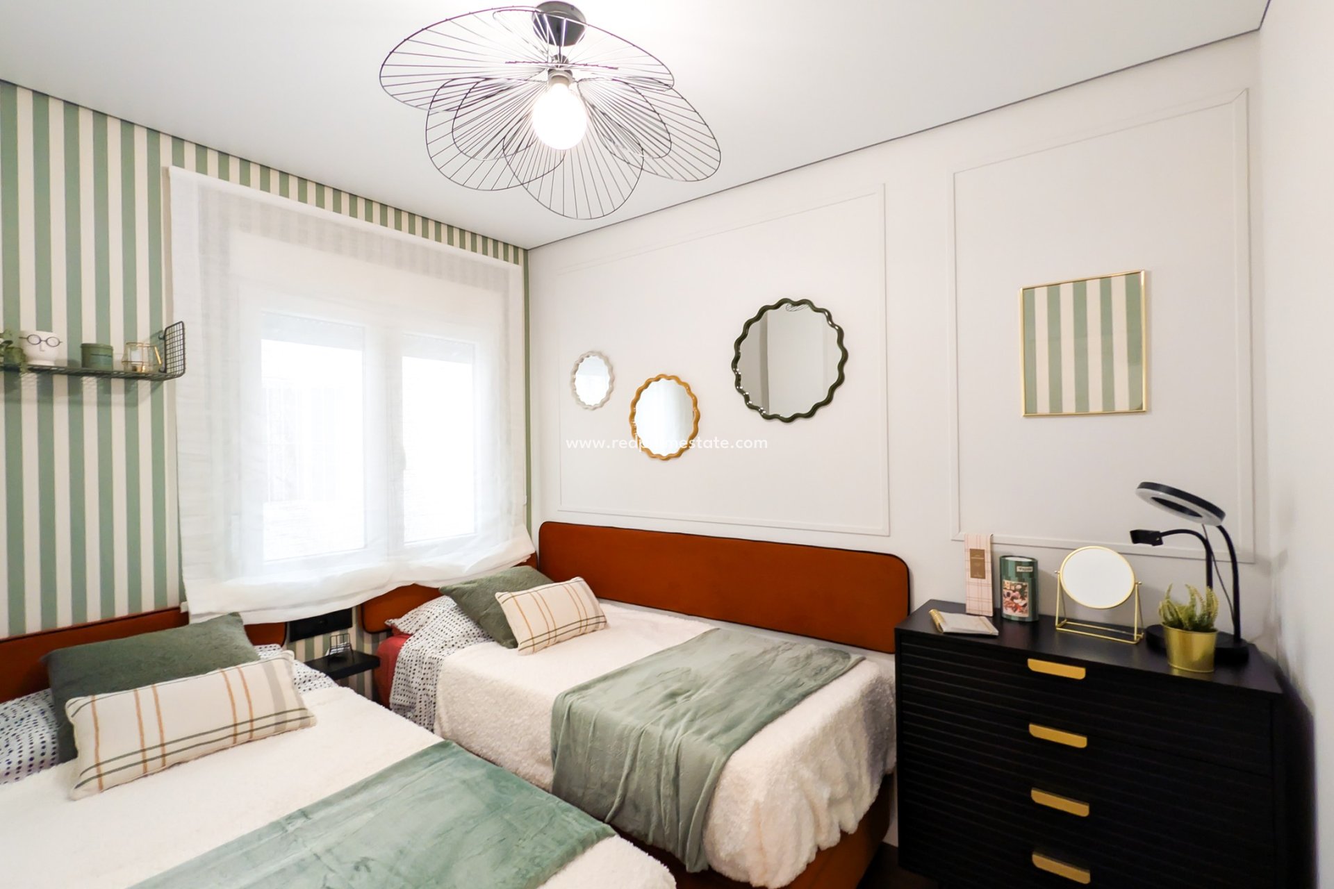 Videresalg - Leiligheter -
Torrevieja