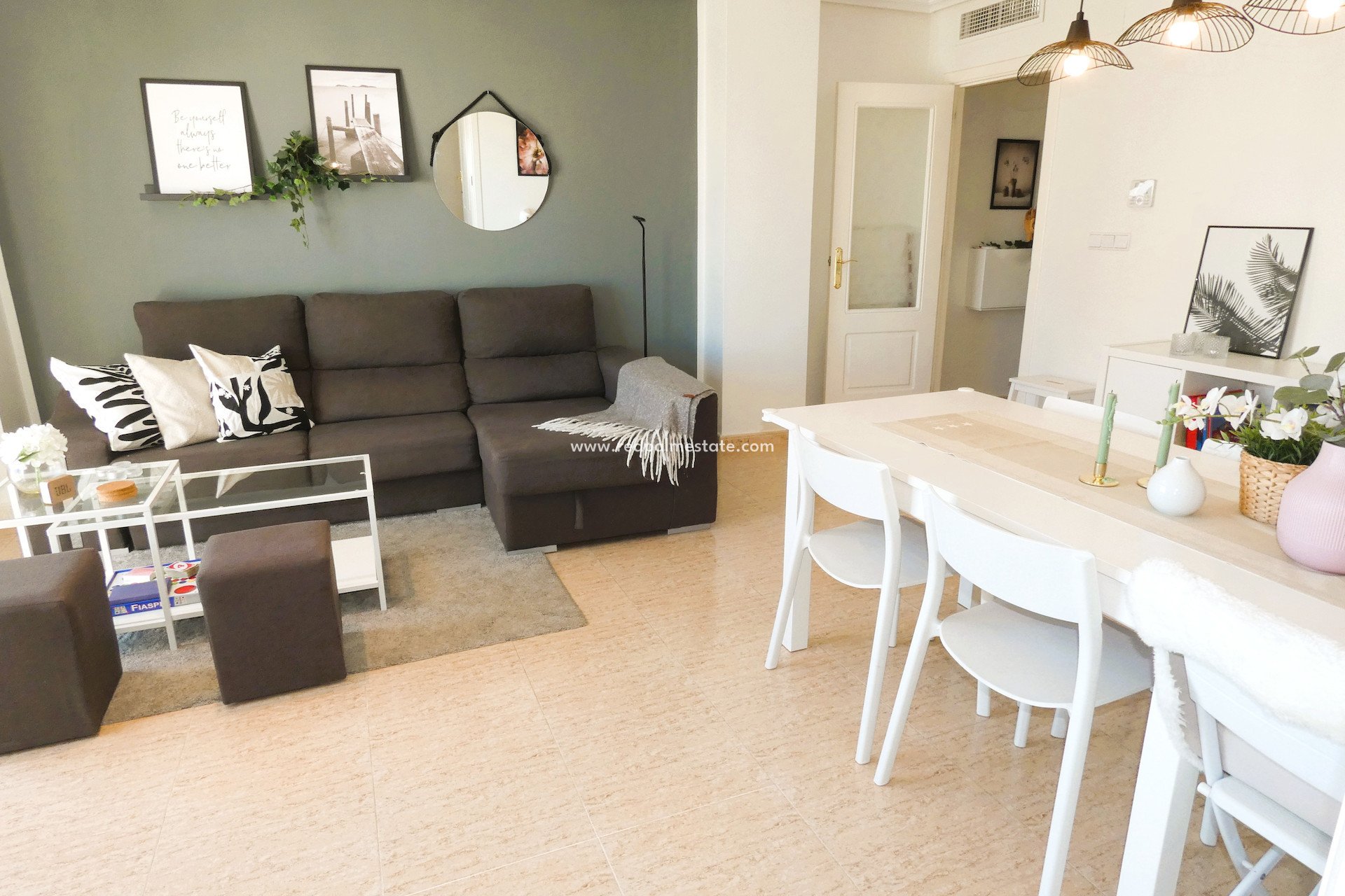 Videresalg - Leiligheter -
Torrevieja