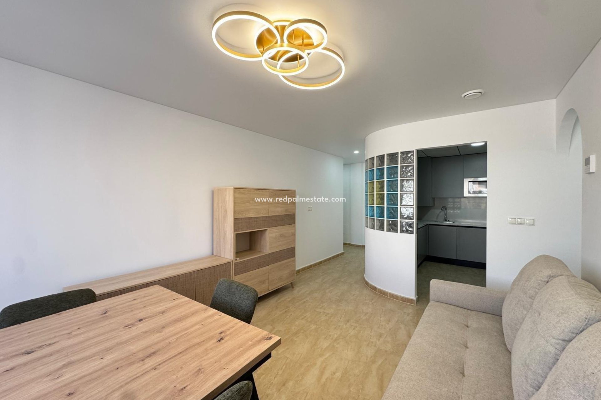 Videresalg - Leiligheter -
Torrevieja