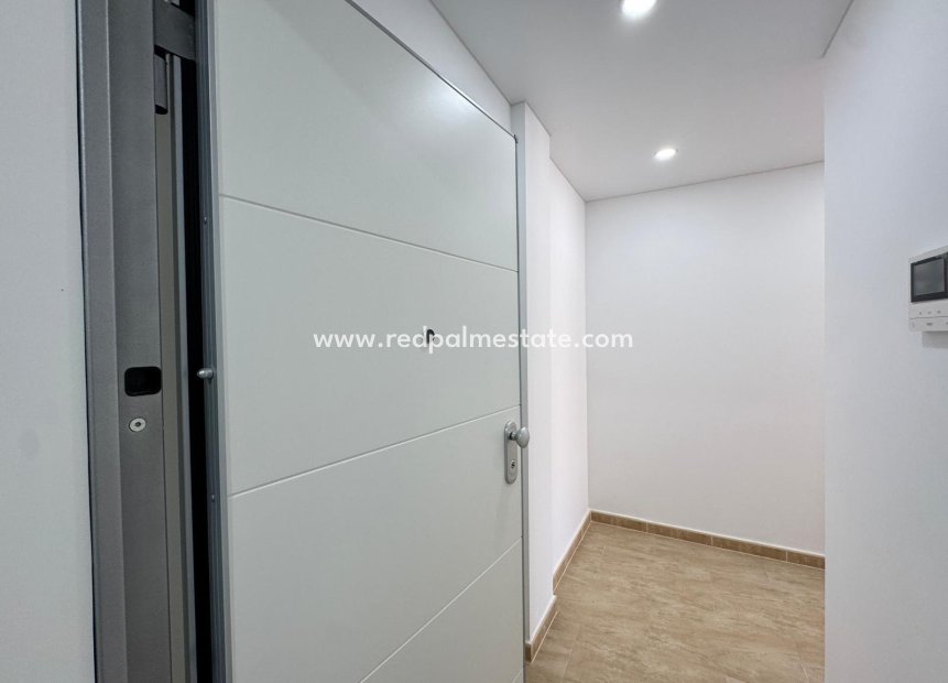 Videresalg - Leiligheter -
Torrevieja