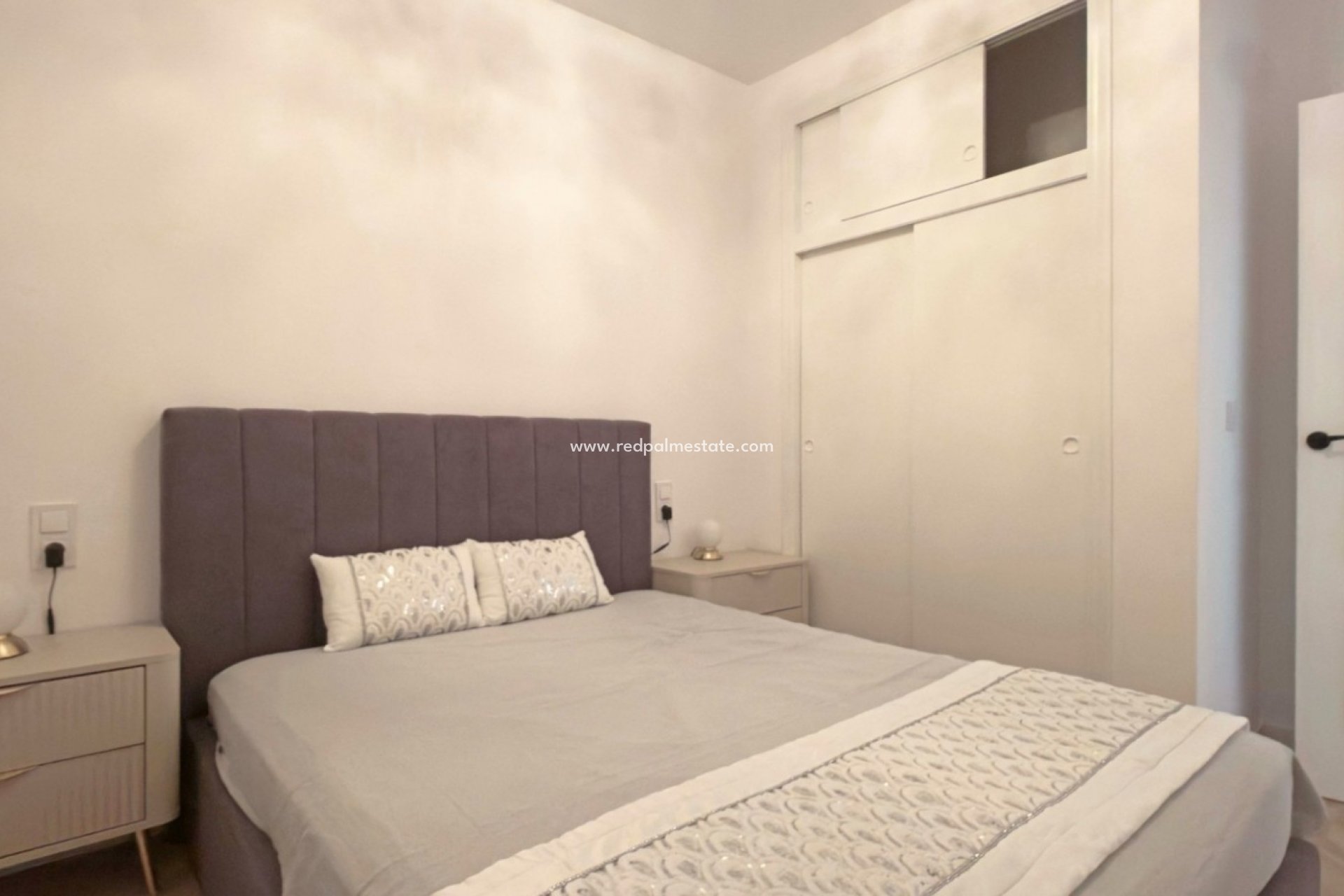 Videresalg - Leiligheter -
Torrevieja