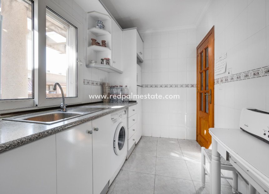 Videresalg - Leiligheter -
Torrevieja