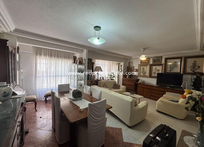 Videresalg - Leiligheter -
Torrevieja