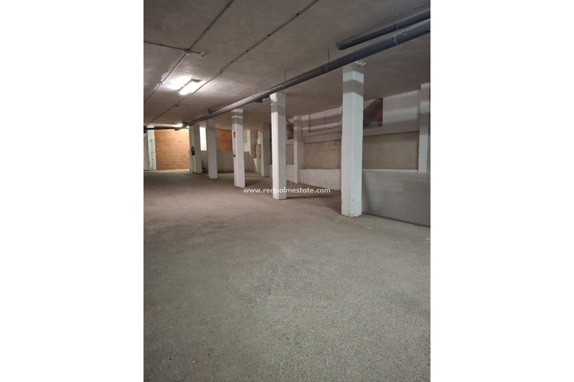Videresalg - Parkering -
Orihuela Costa