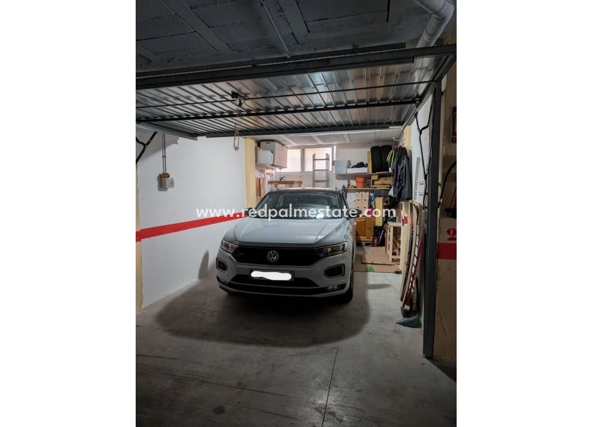 Videresalg - Parkering -
Torrevieja - Aguas Nueva