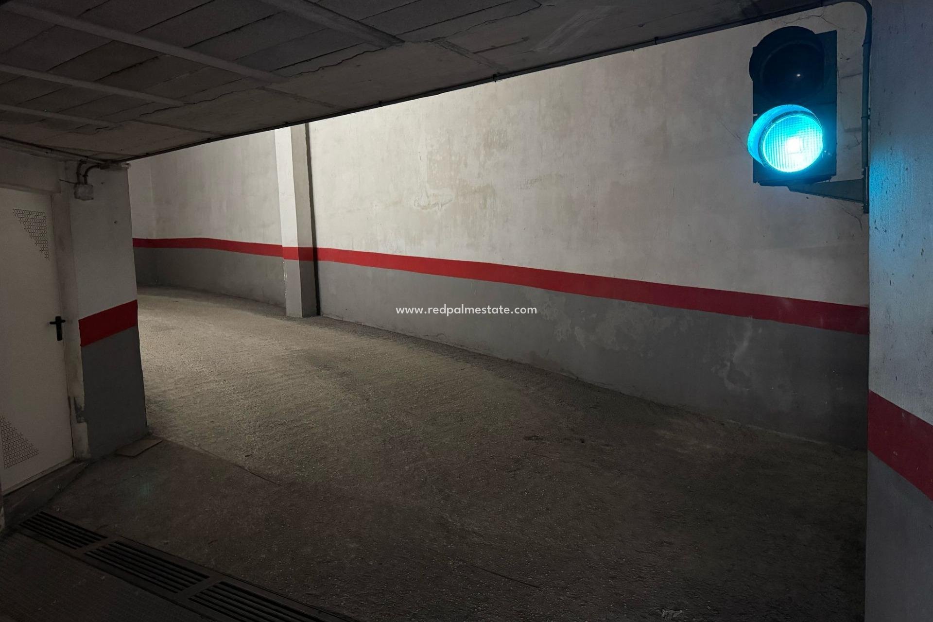 Videresalg - Parkering -
Torrevieja - Centro Torrevieja