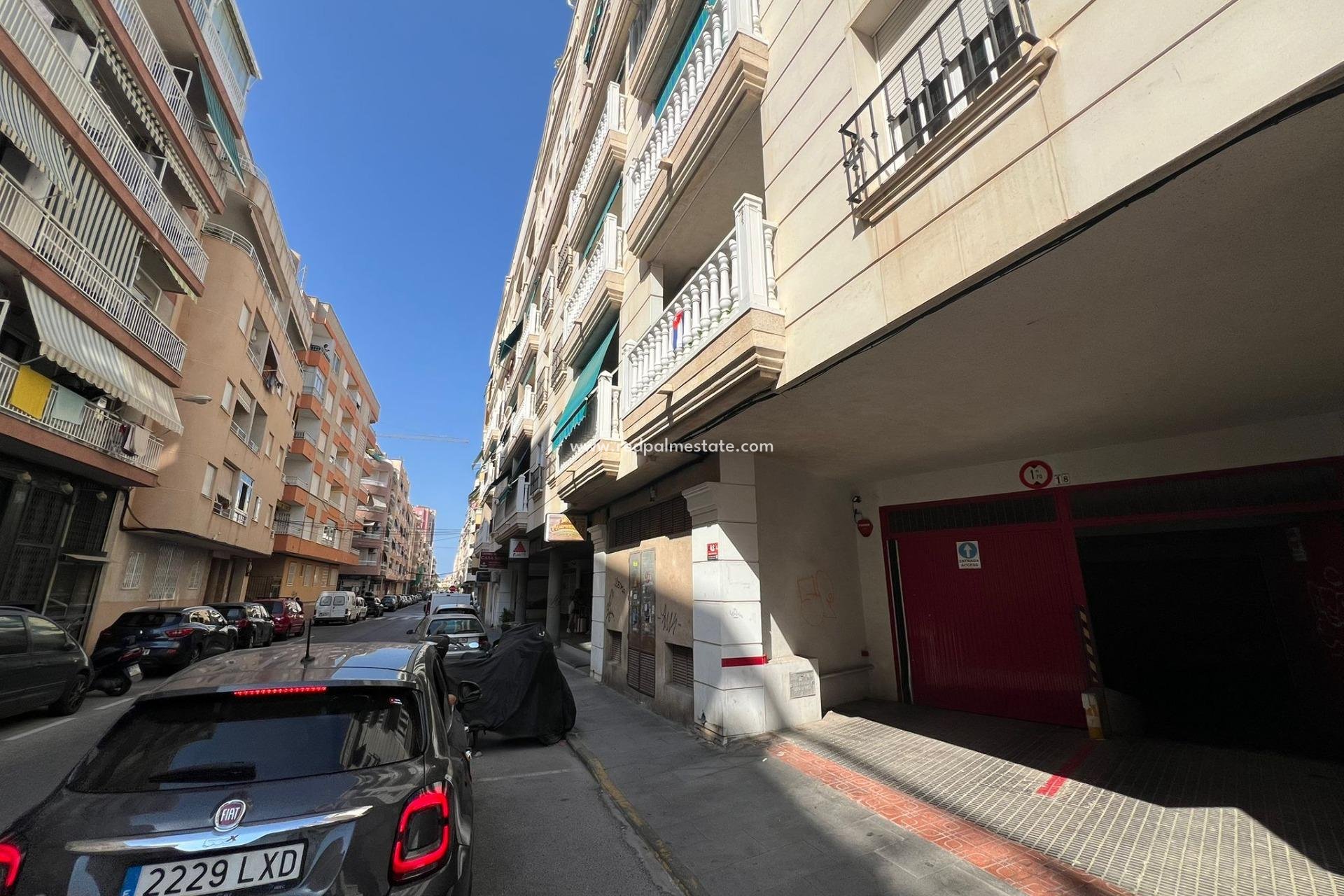 Videresalg - Parkering -
Torrevieja - Centro