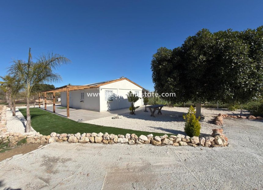 Videresalg - Plott -
Algorfa - Inland