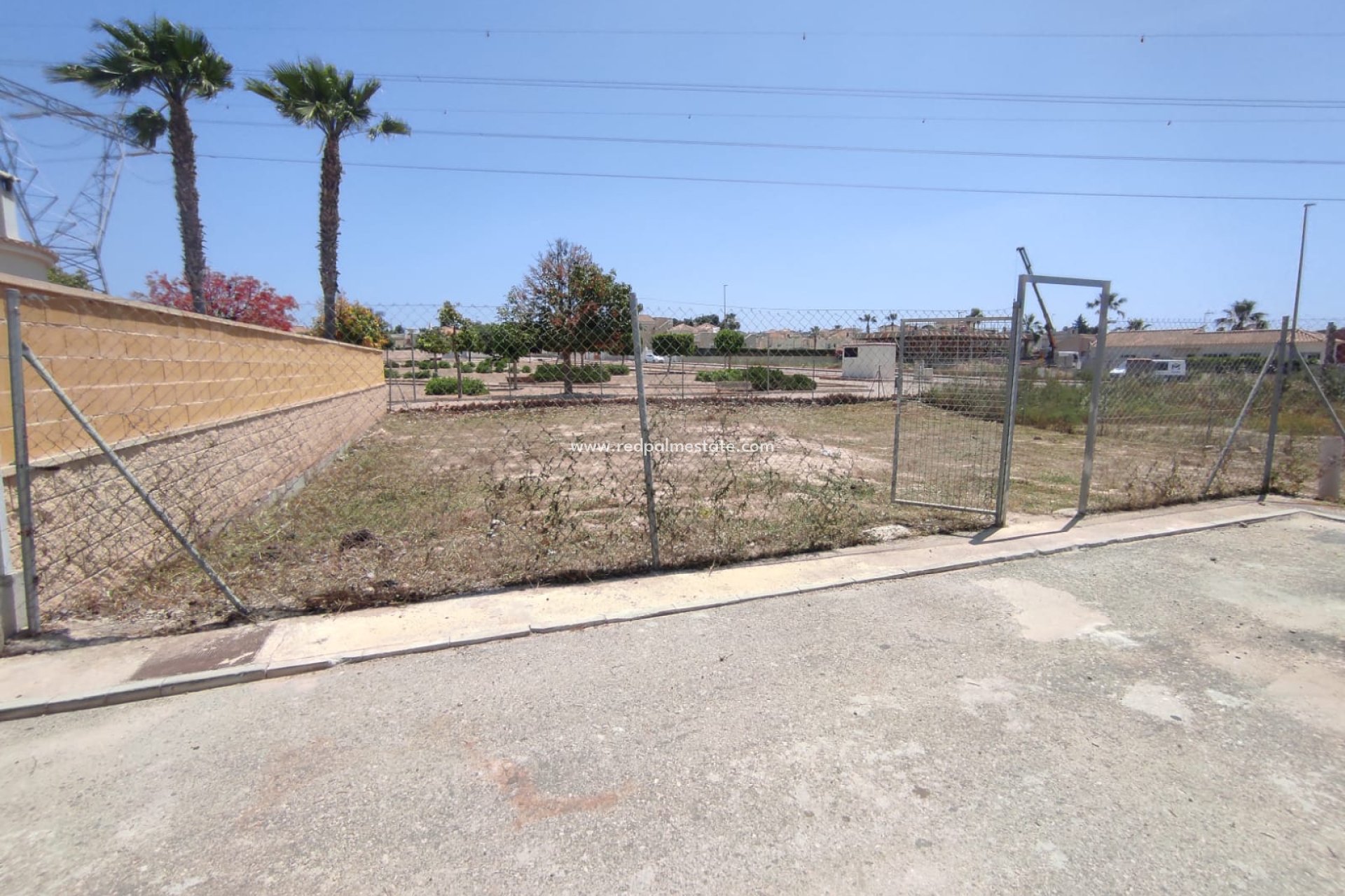 Videresalg - Plott -
La Marina - Costa Blanca