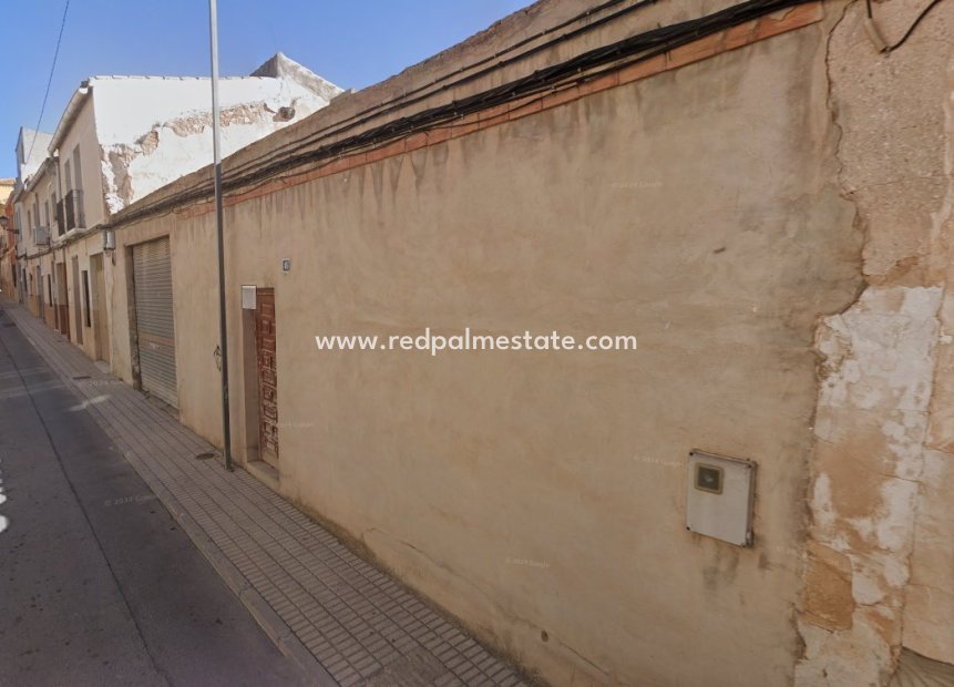 Videresalg - Plott -
Pinoso - Inland