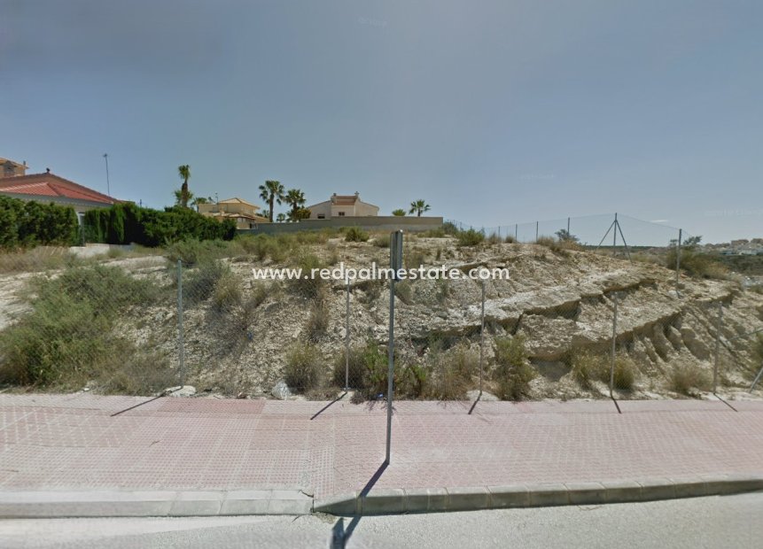 Videresalg - Plott -
Rojales - Inland