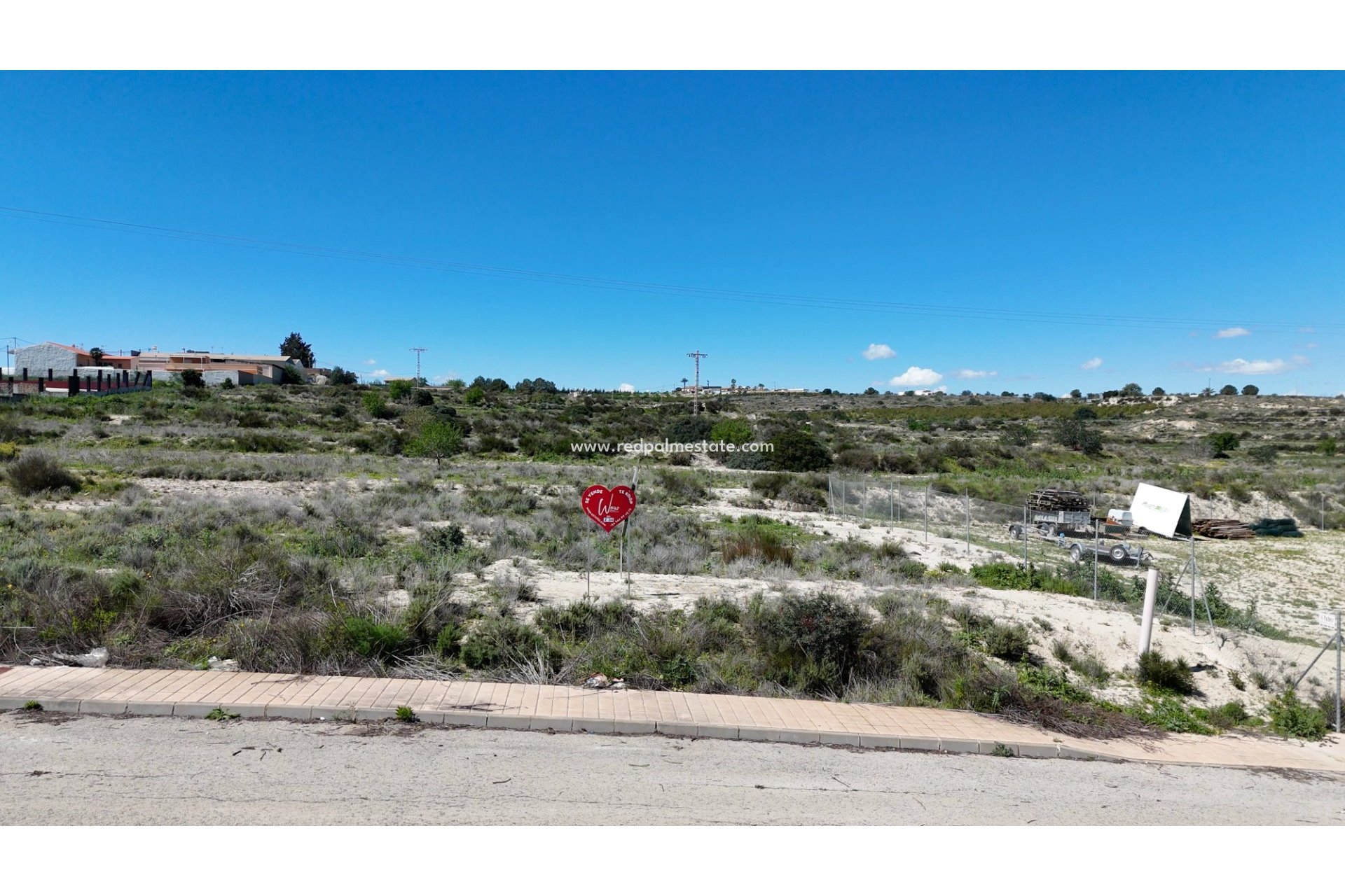 Videresalg - Plott -
Torremendo