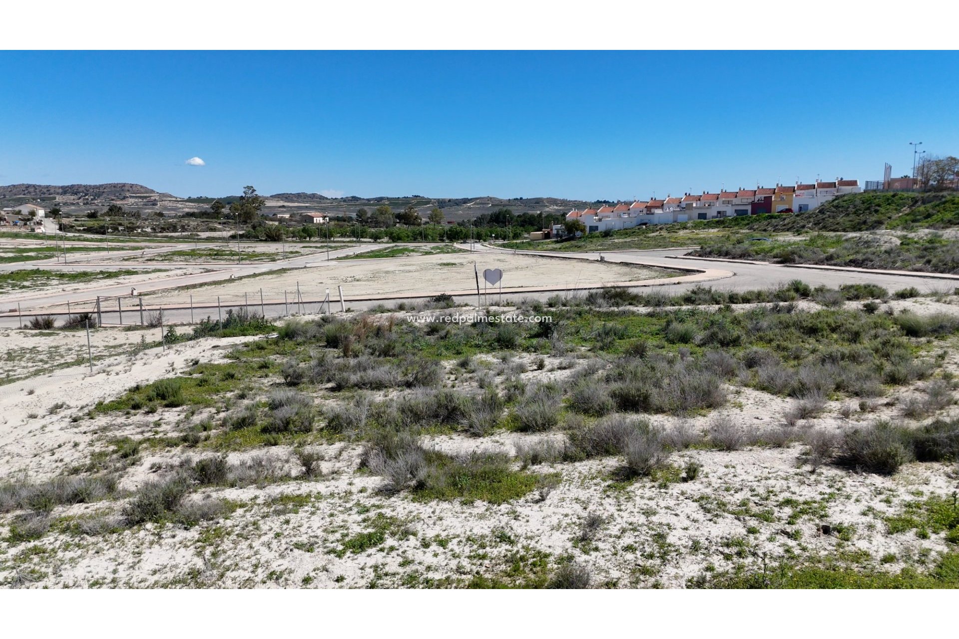 Videresalg - Plott -
Torremendo