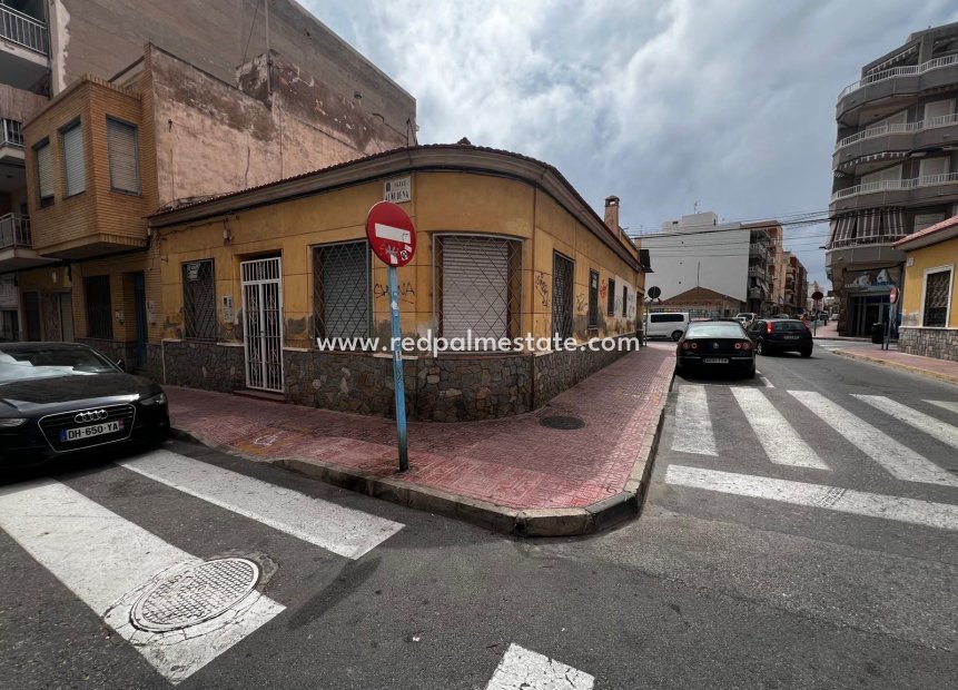 Videresalg - Plott -
Torrevieja - Playa del Cura