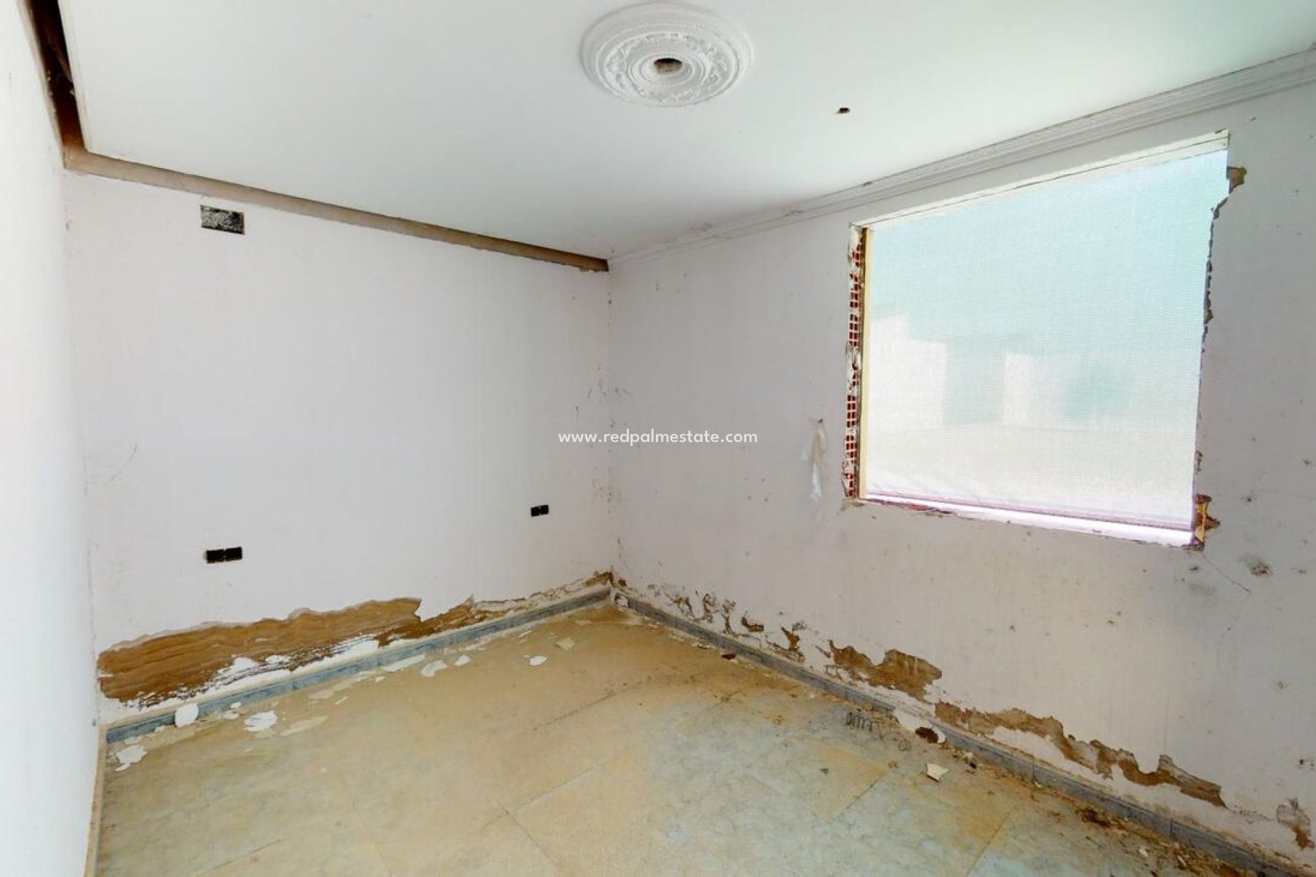 Videresalg - Rekkehus -
Albatera - Inland