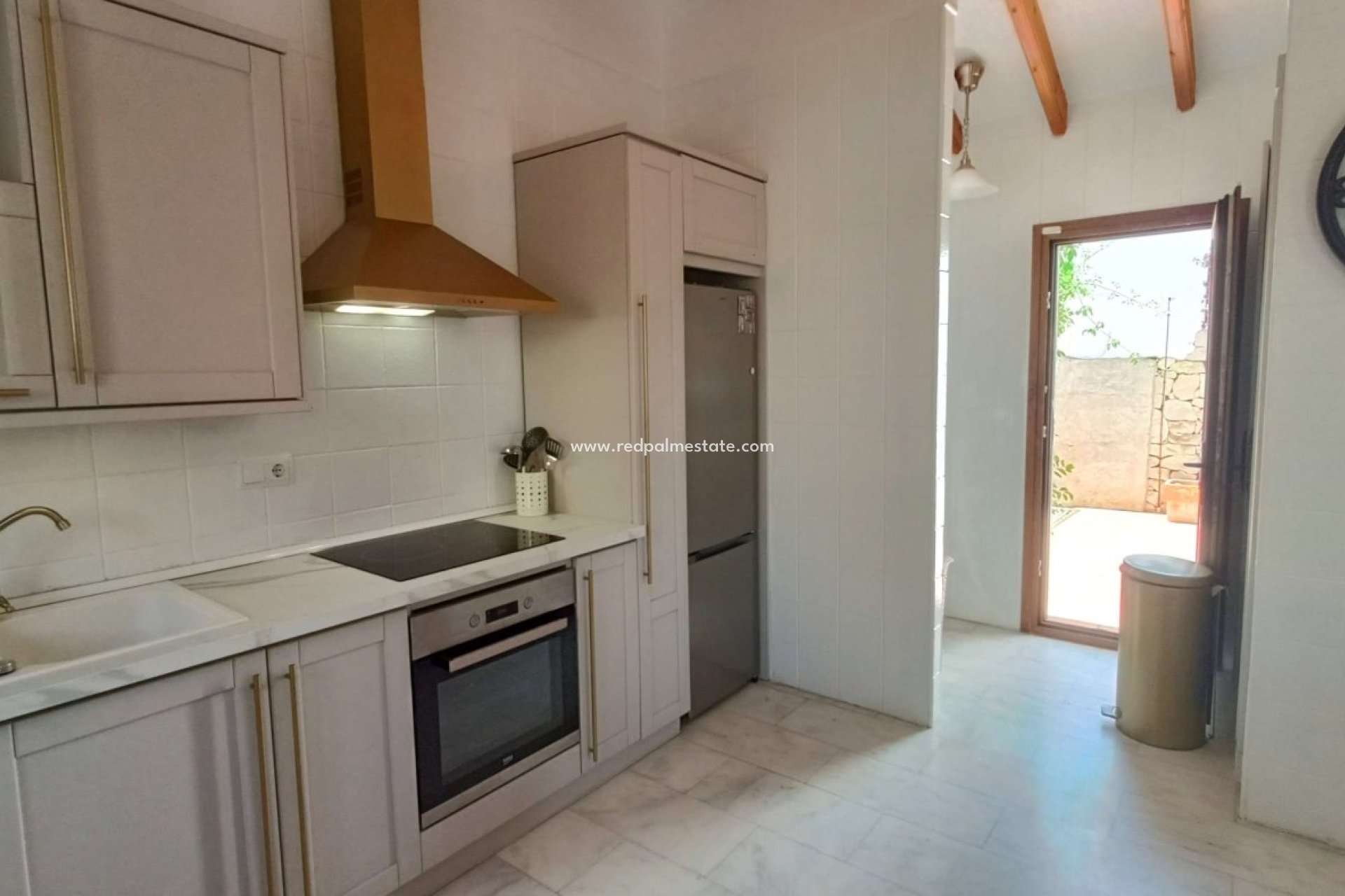 Videresalg - Rekkehus -
Algorfa - Inland