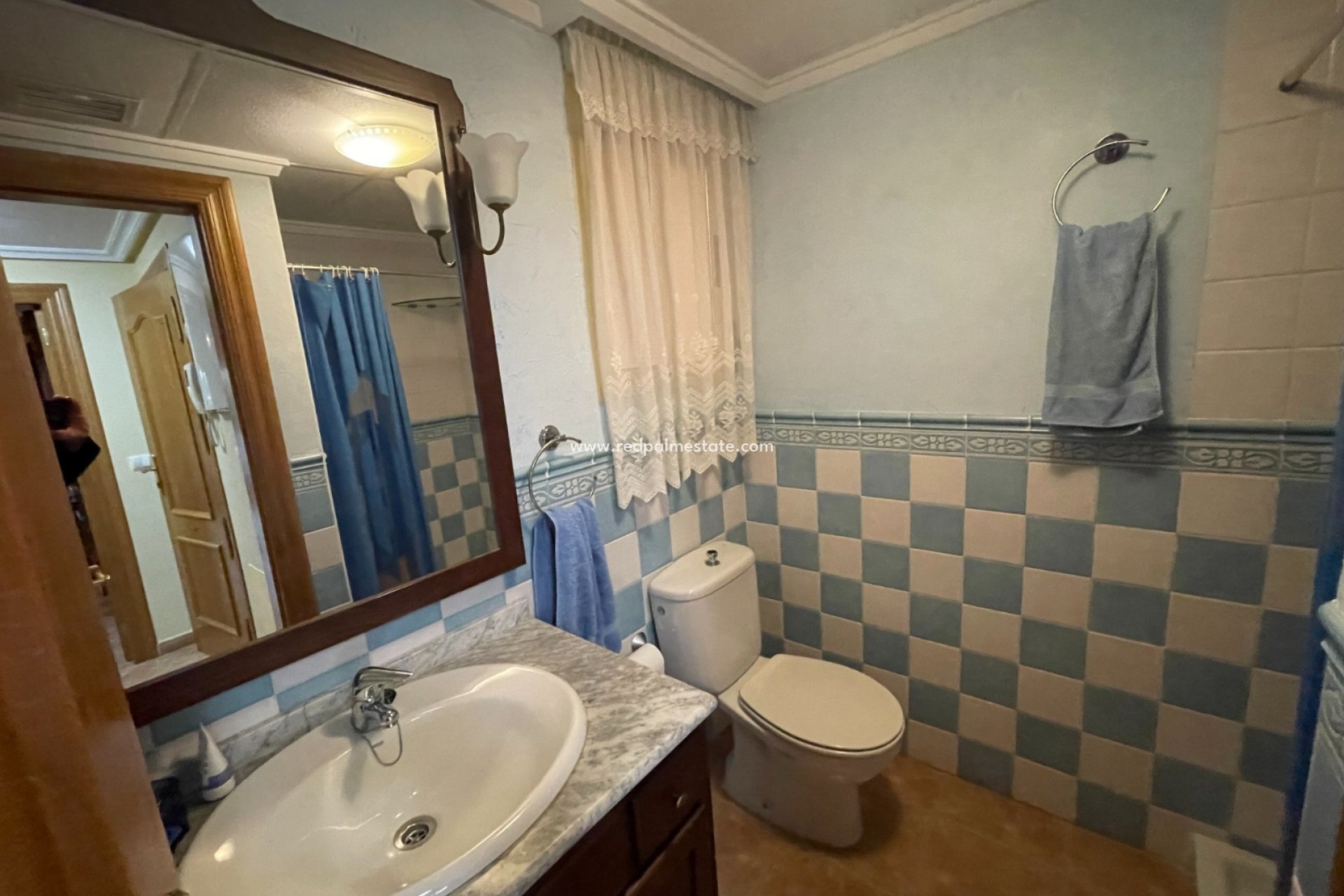 Videresalg - Rekkehus -
Almoradí - Inland