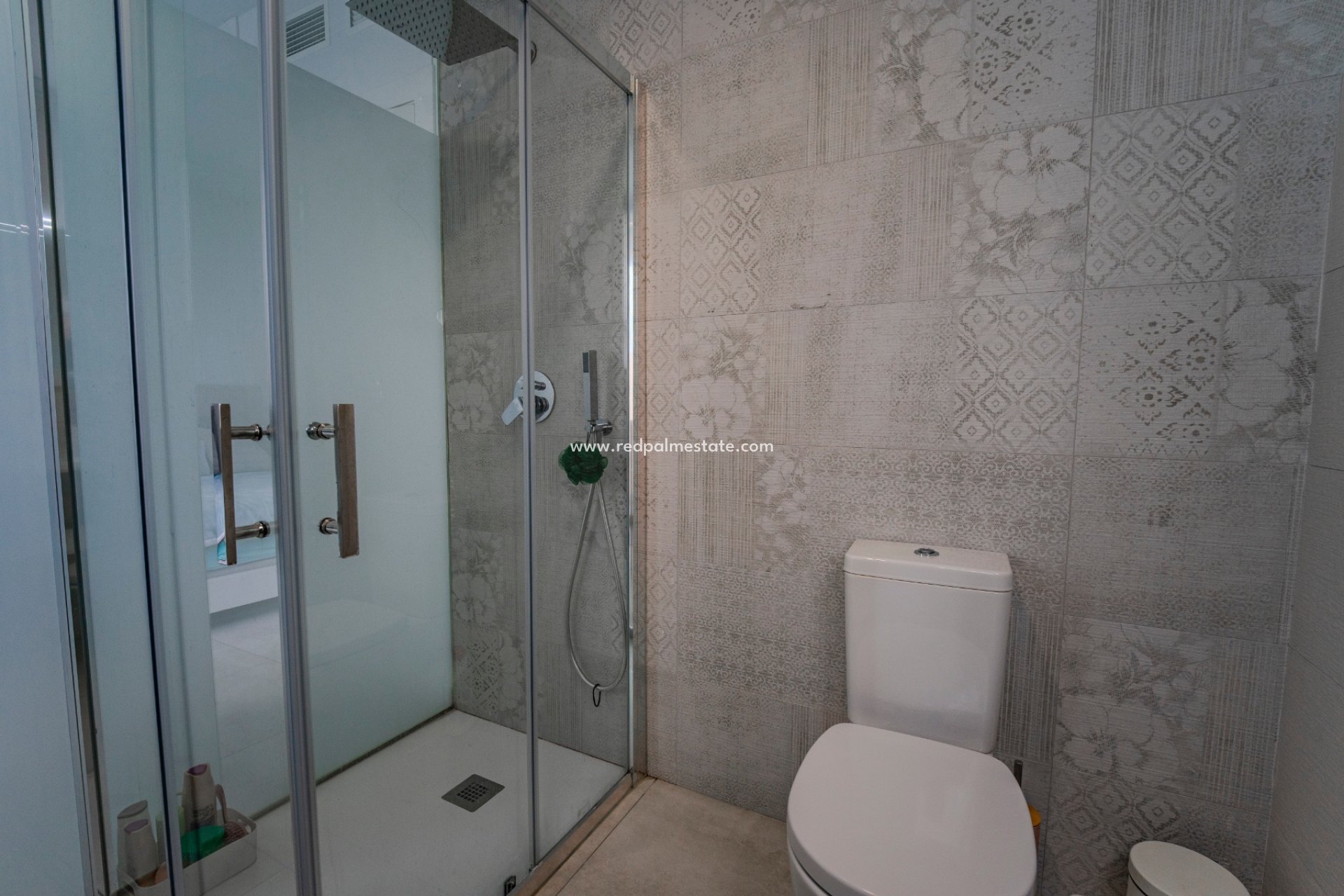 Videresalg - Rekkehus -
Benijofar