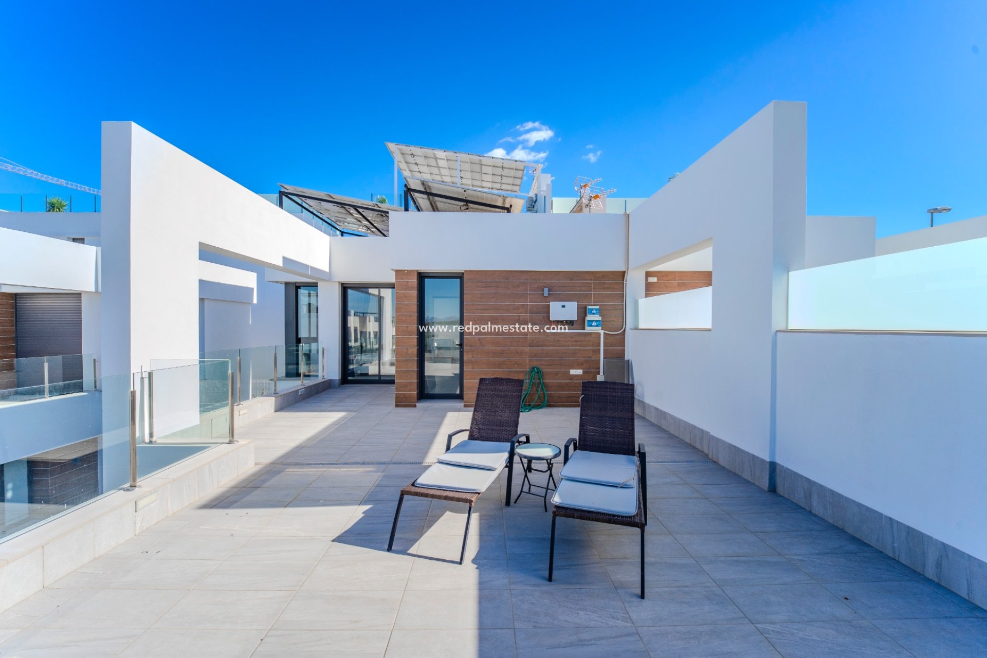 Videresalg - Rekkehus -
Benijofar