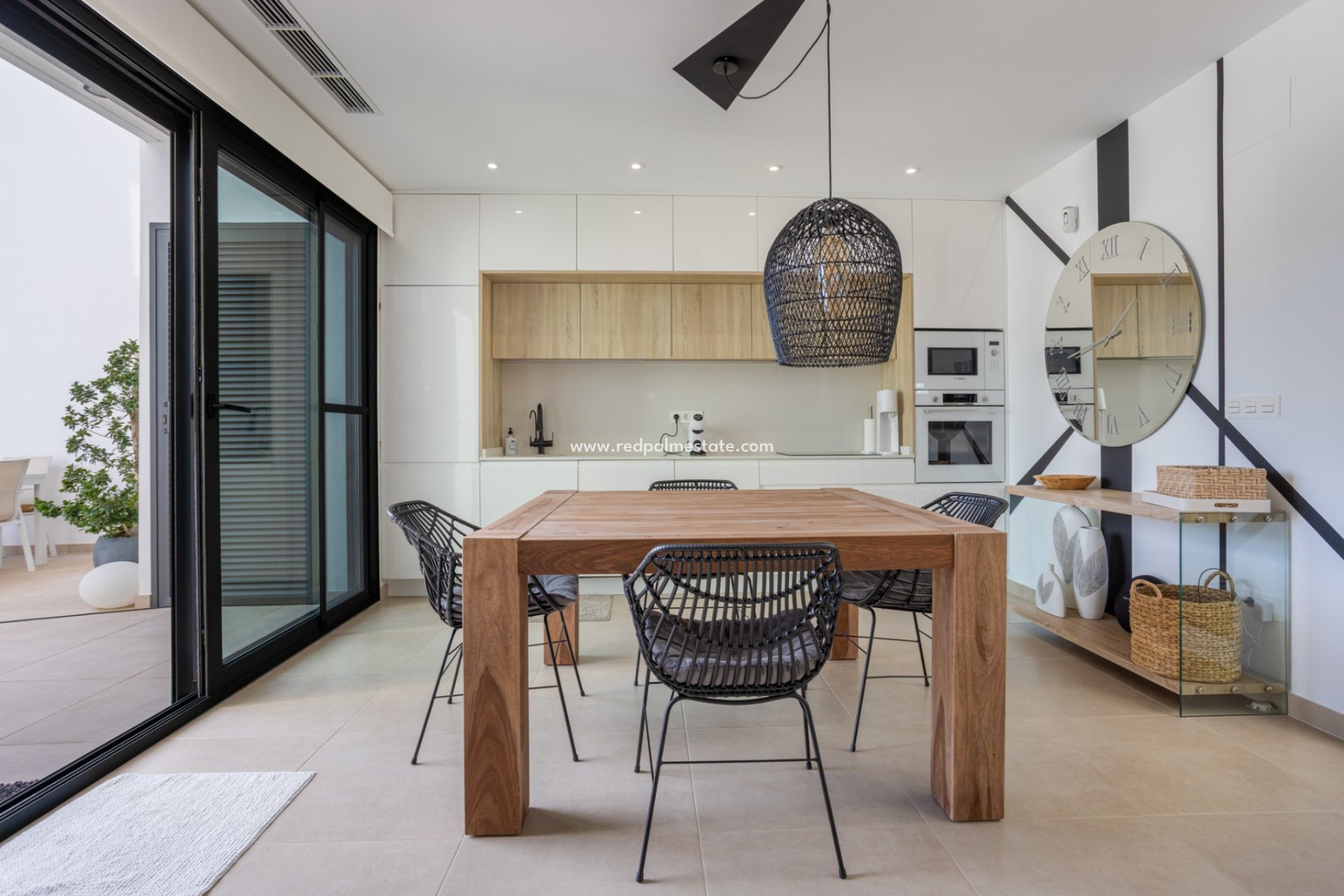 Videresalg - Rekkehus -
Benijofar