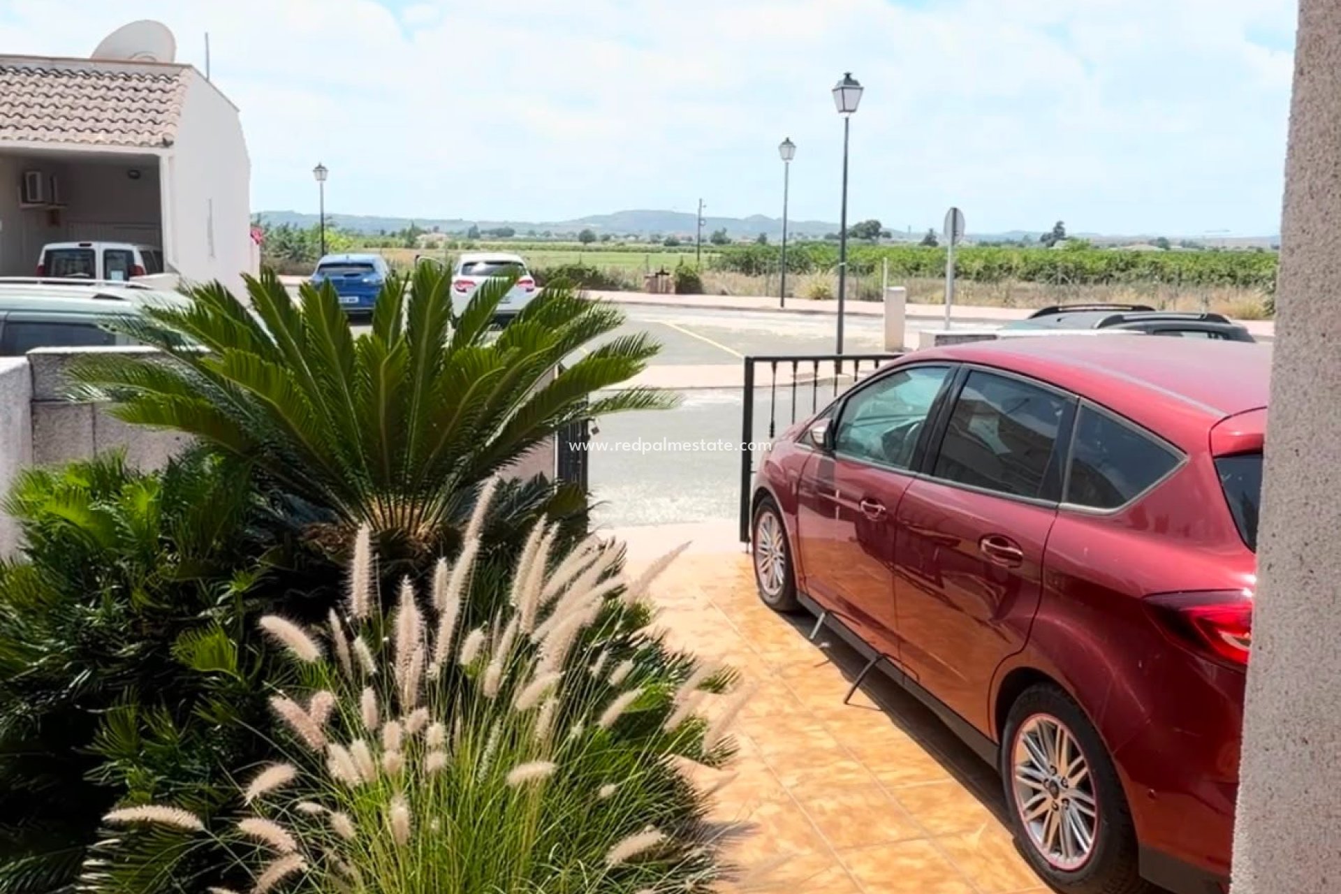 Videresalg - Rekkehus -
Daya Nueva - Costa Blanca