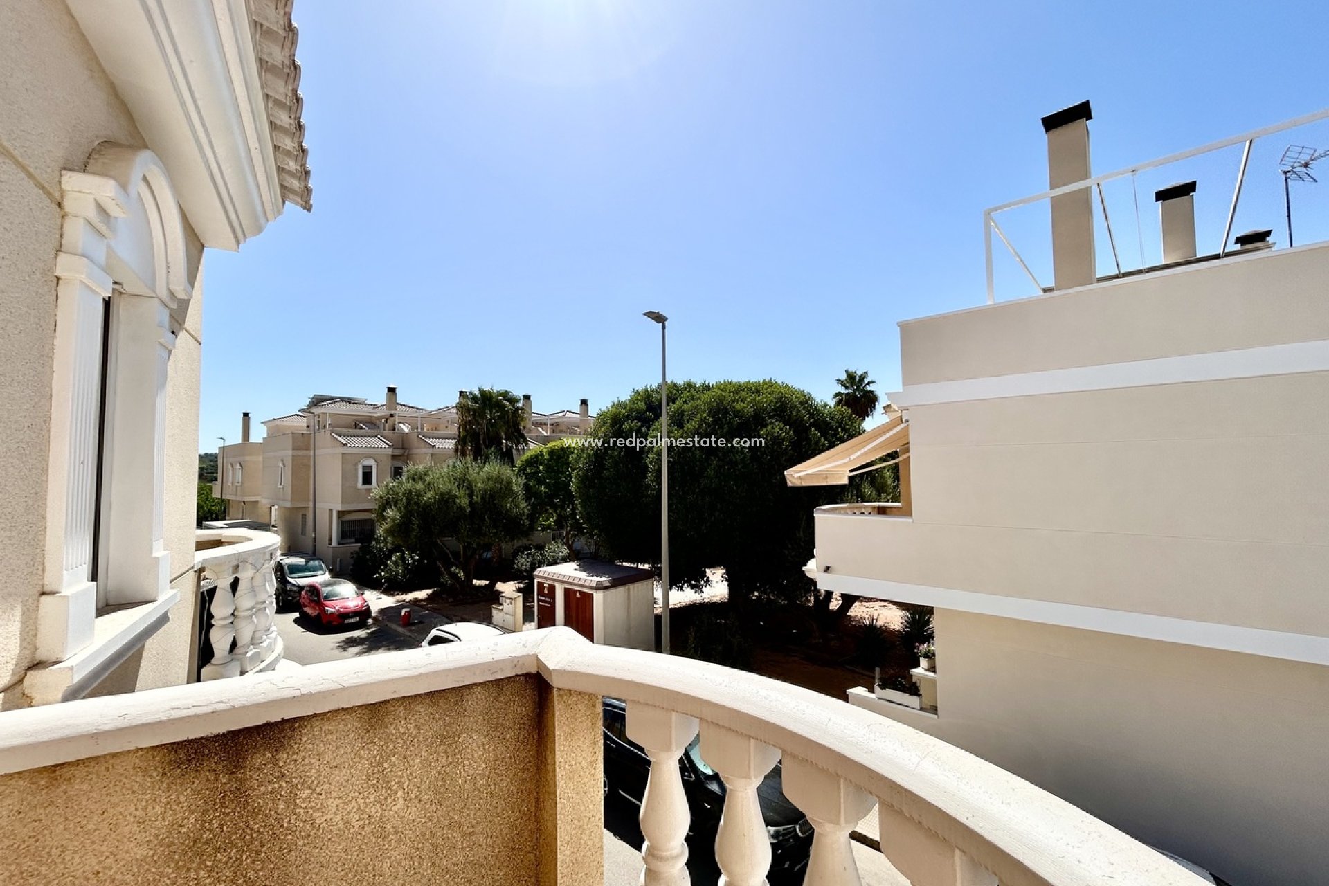 Videresalg - Rekkehus -
Daya Vieja - Costa Blanca