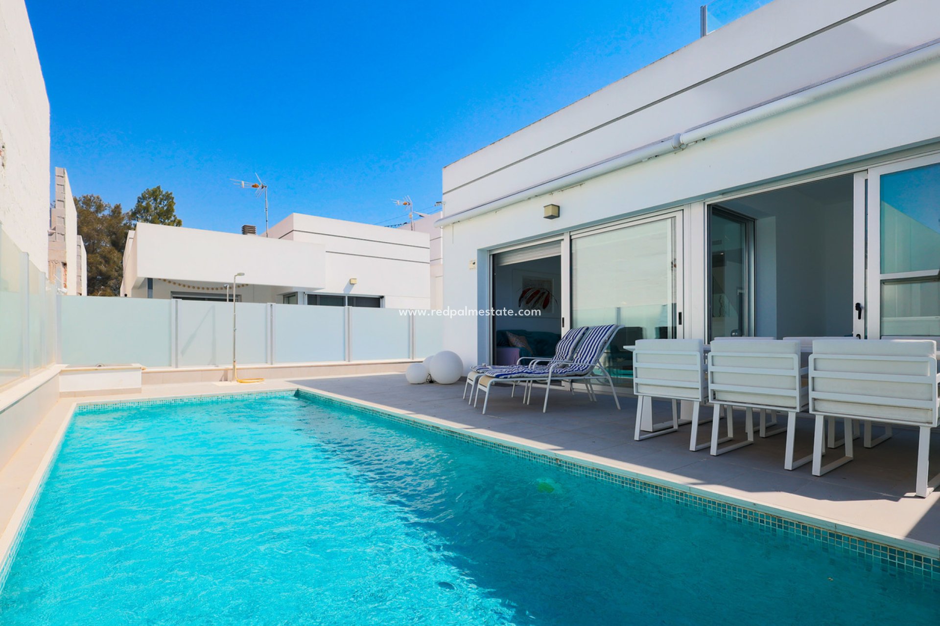 Videresalg - Rekkehus -
Dolores - Costa Blanca