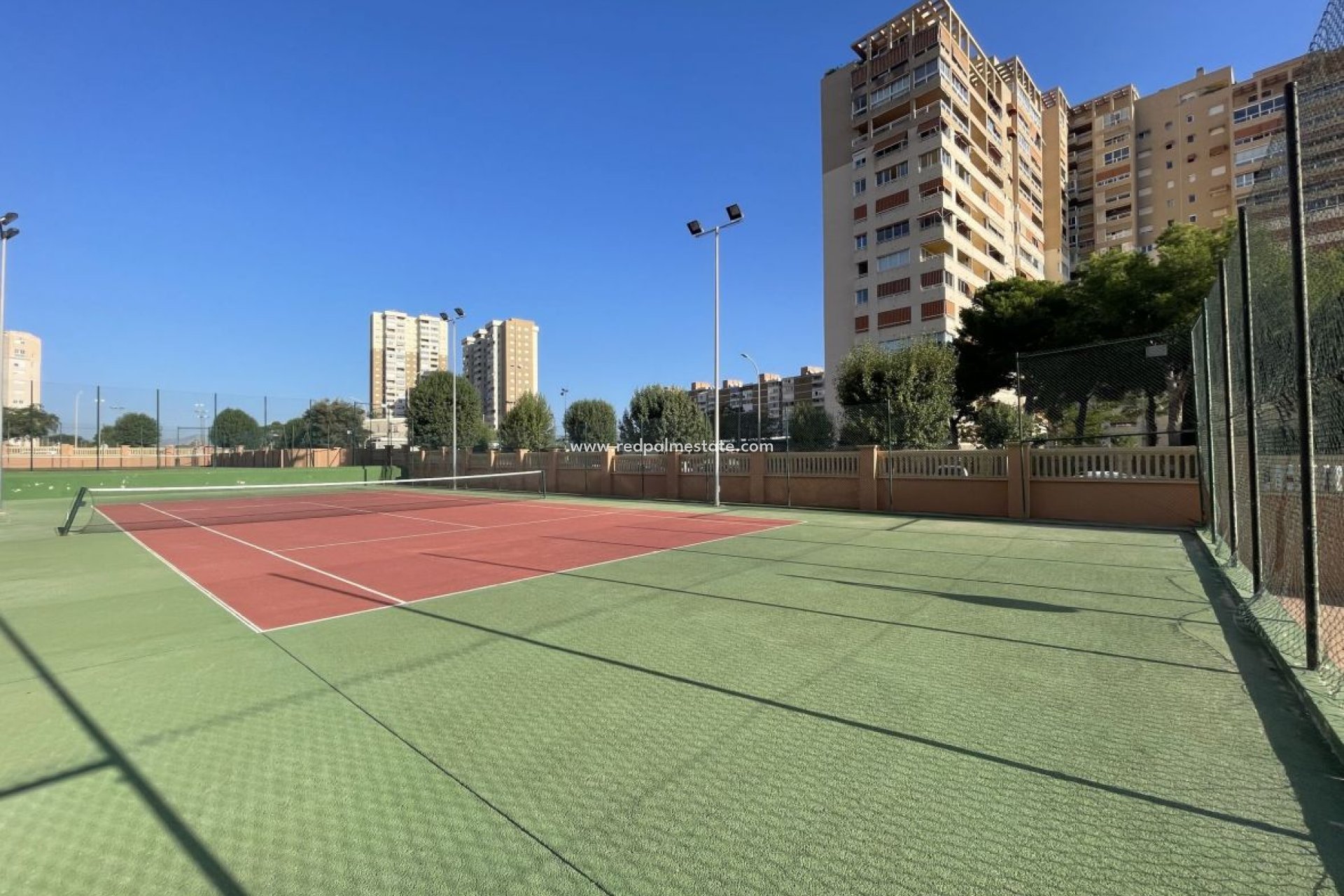 Videresalg - Rekkehus -
El Campello