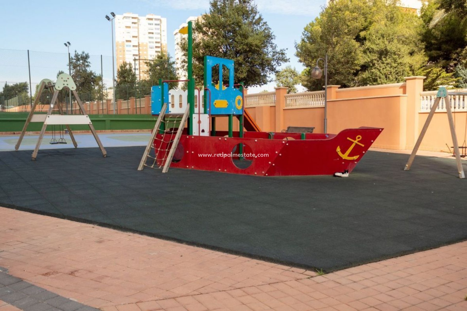 Videresalg - Rekkehus -
El Campello