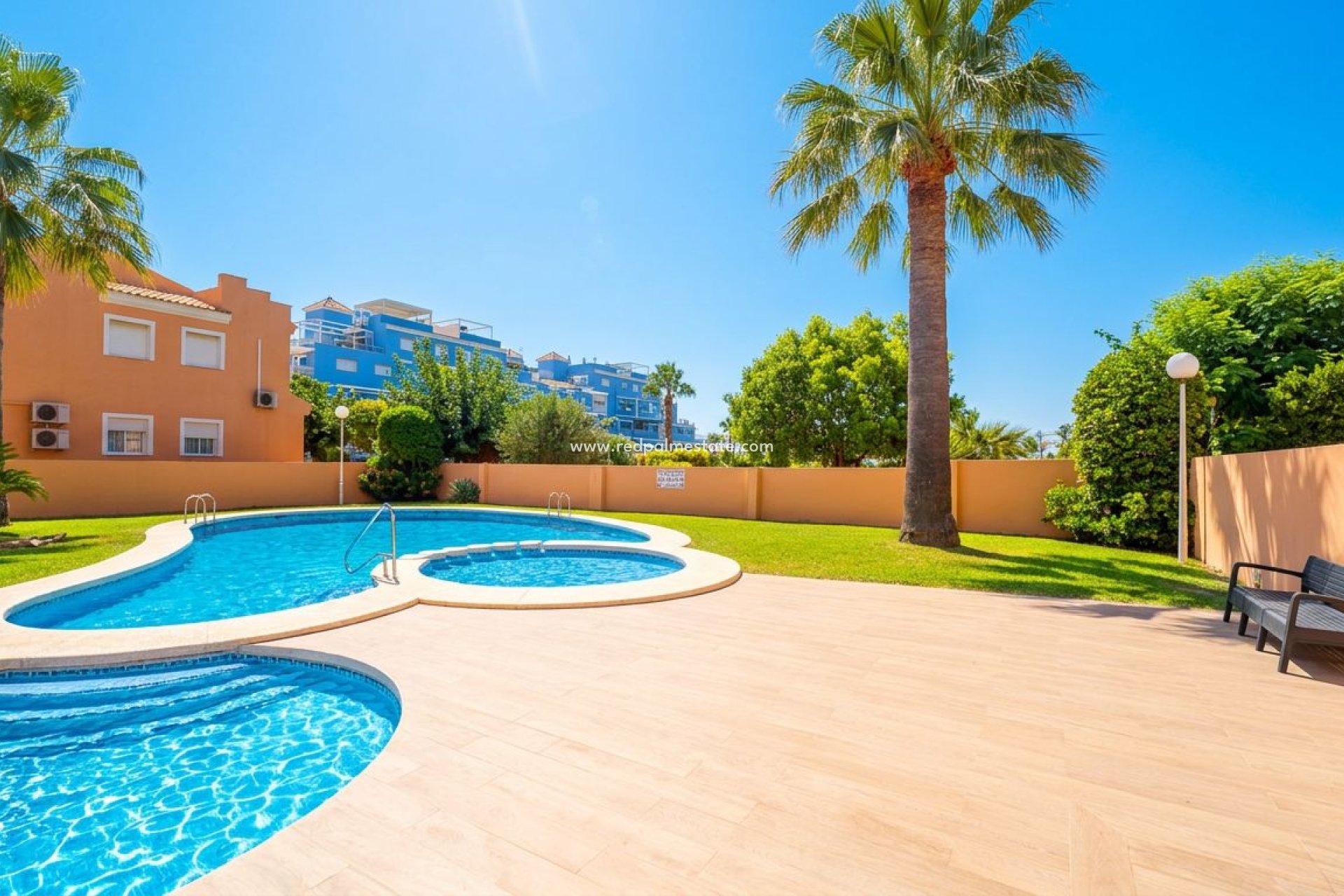 Videresalg - Rekkehus -
El Vergel - Costa Blanca
