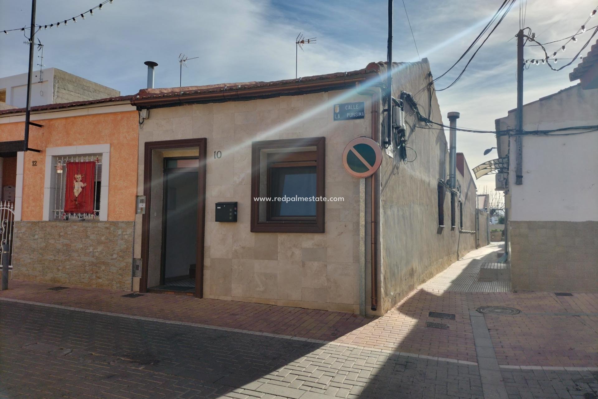Videresalg - Rekkehus -
Formentera del Segura
