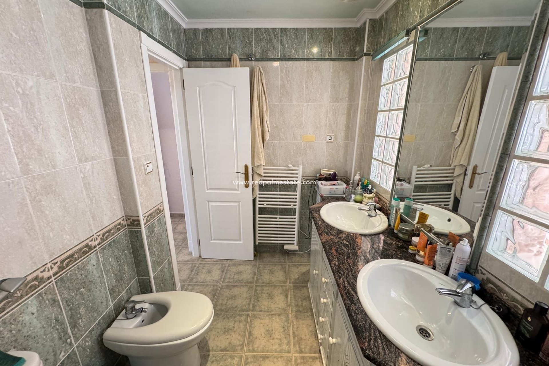 Videresalg - Rekkehus -
Guardamar del Segura - Urbanizaciones