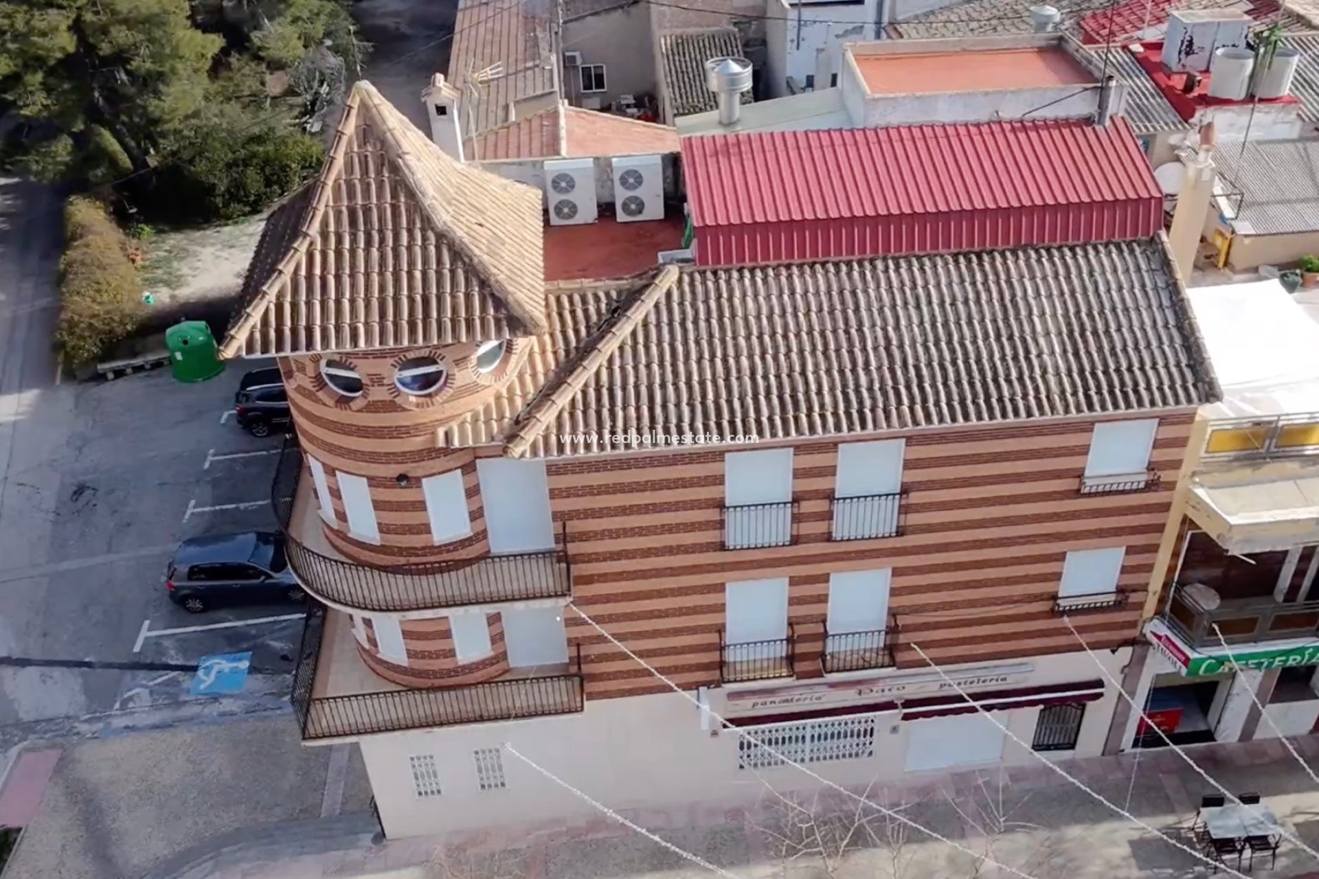 Videresalg - Rekkehus -
La Romana - Inland