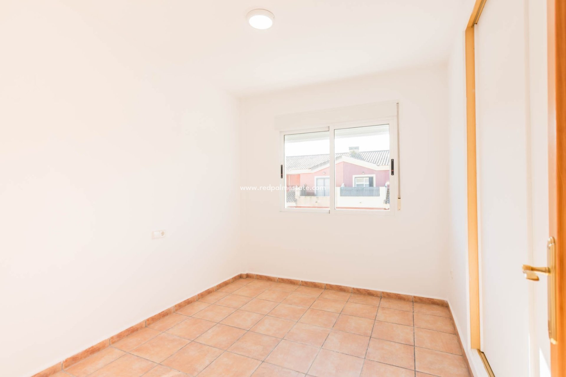 Videresalg - Rekkehus -
Los Alczares - Los Alcazares