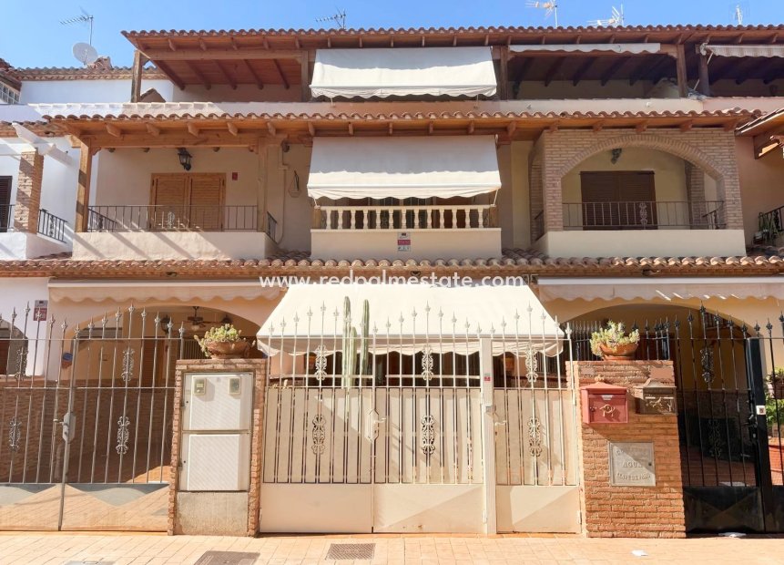 Videresalg - Rekkehus -
Los Alczares - Los Alcazares