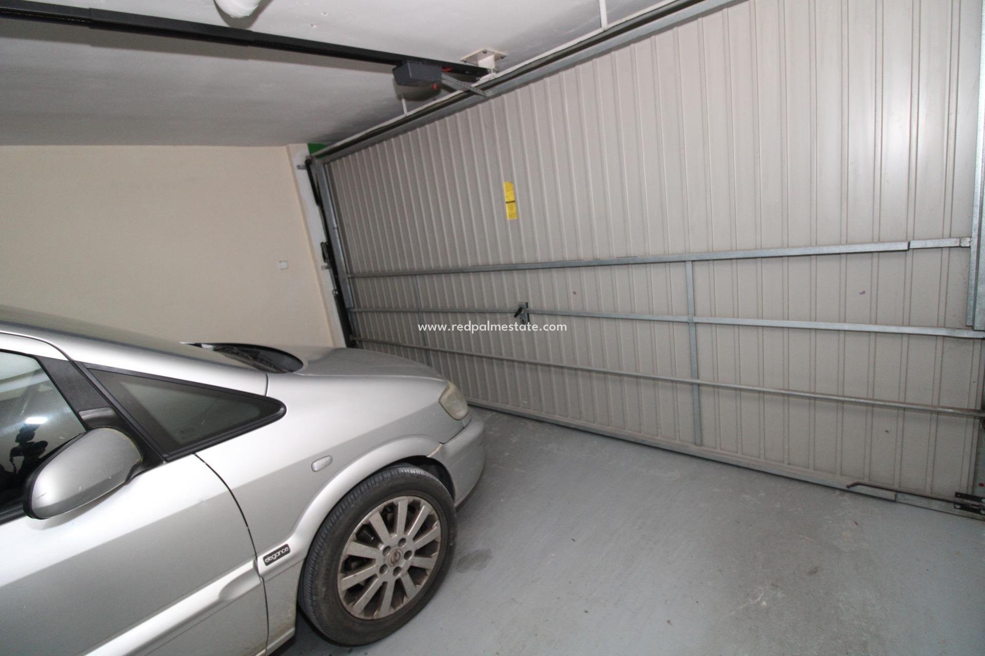 Videresalg - Rekkehus -
Los Alczares - Serena Golf